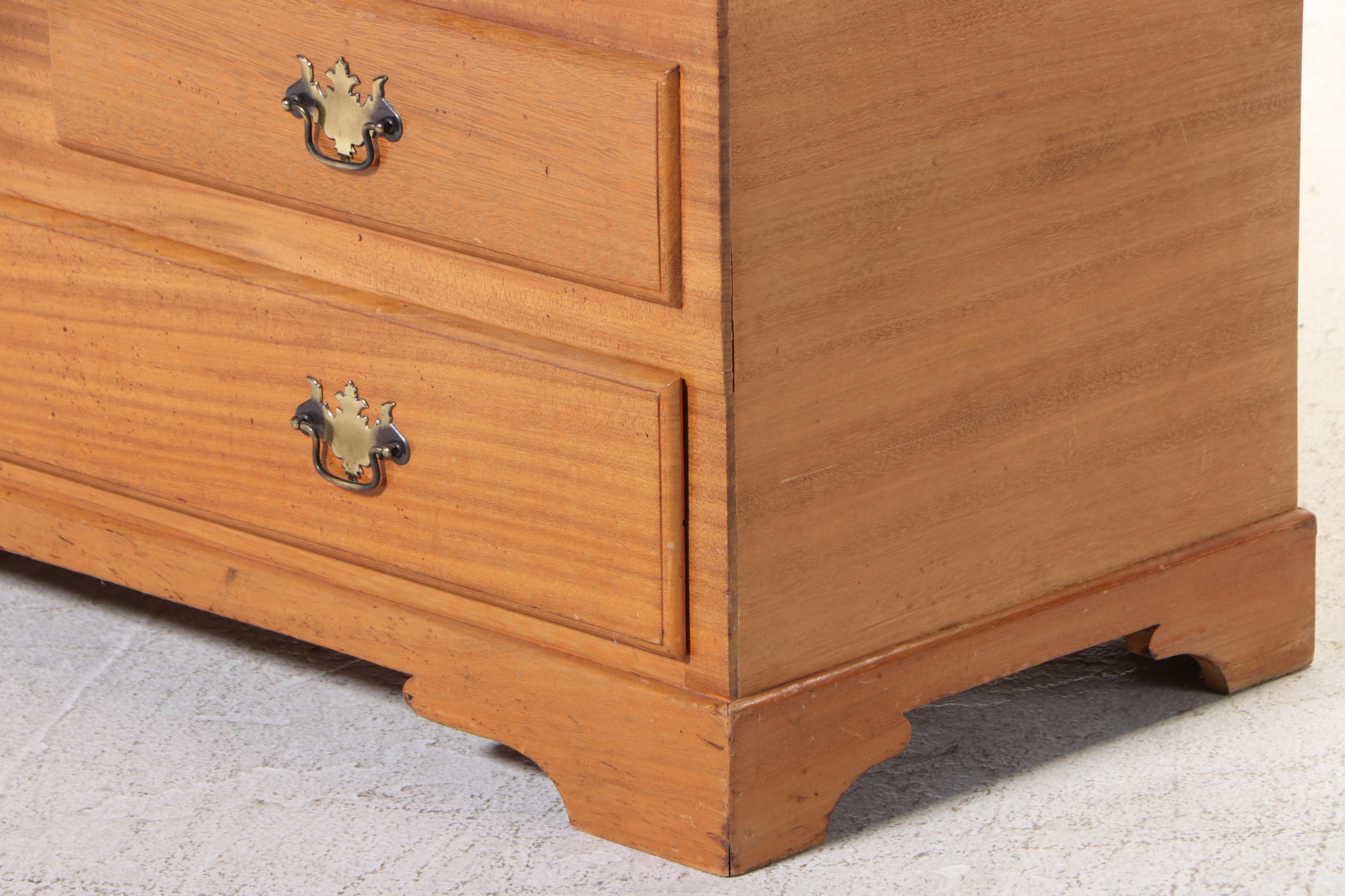 Chippendale Style Mahogany and Cedar Mule Chest, Mid-20th Century