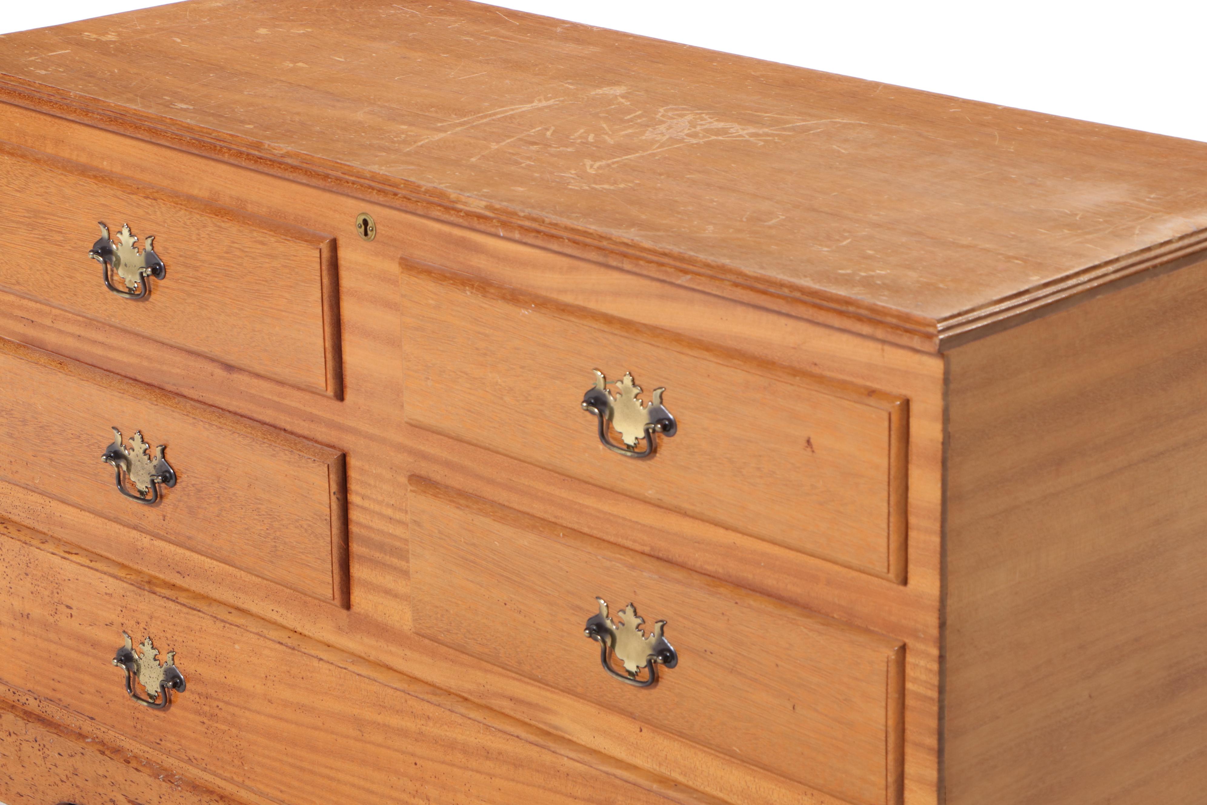 Chippendale Style Mahogany and Cedar Mule Chest, Mid-20th Century