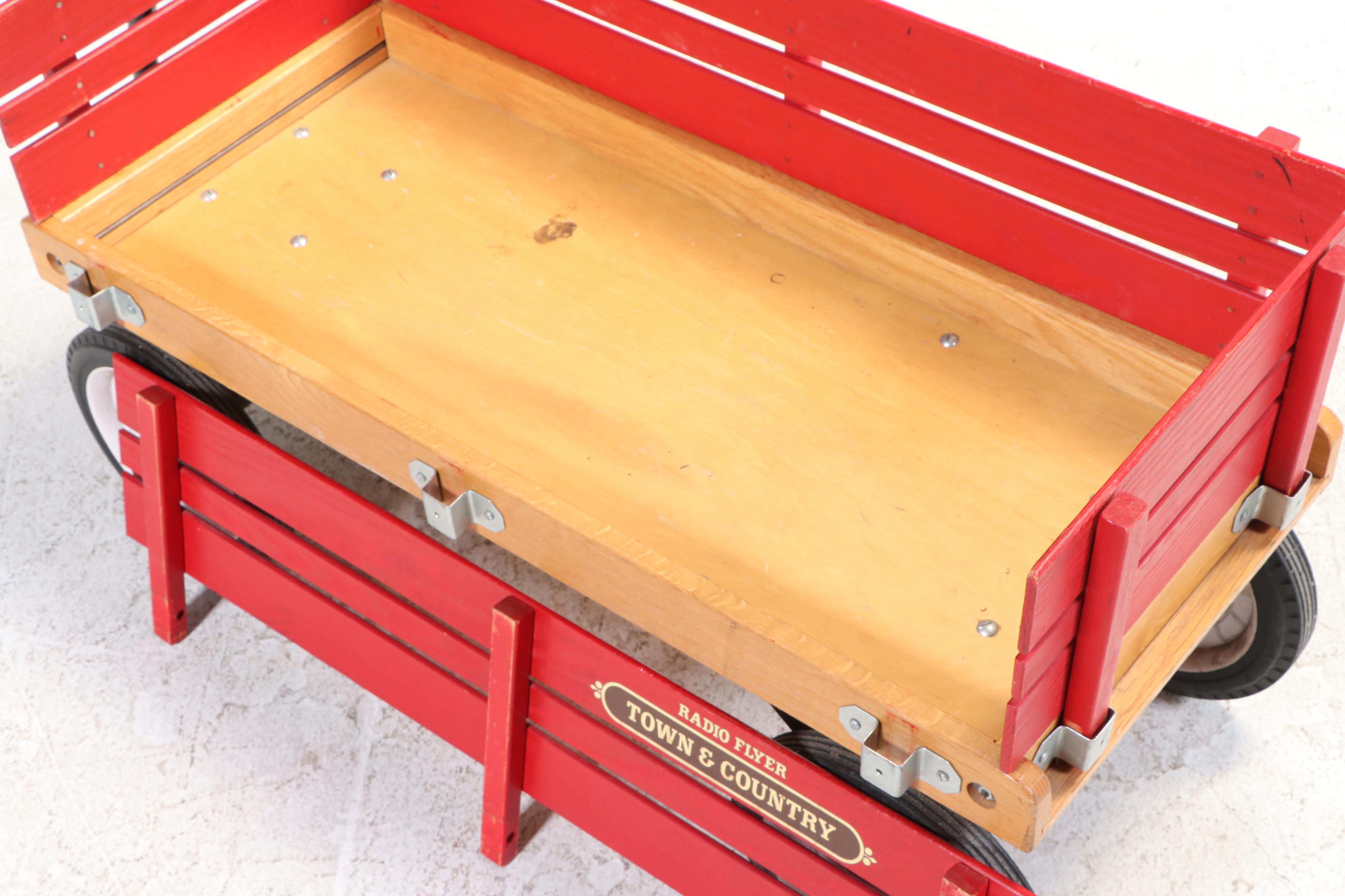 Radio Flyer "Town & Country" Wagon