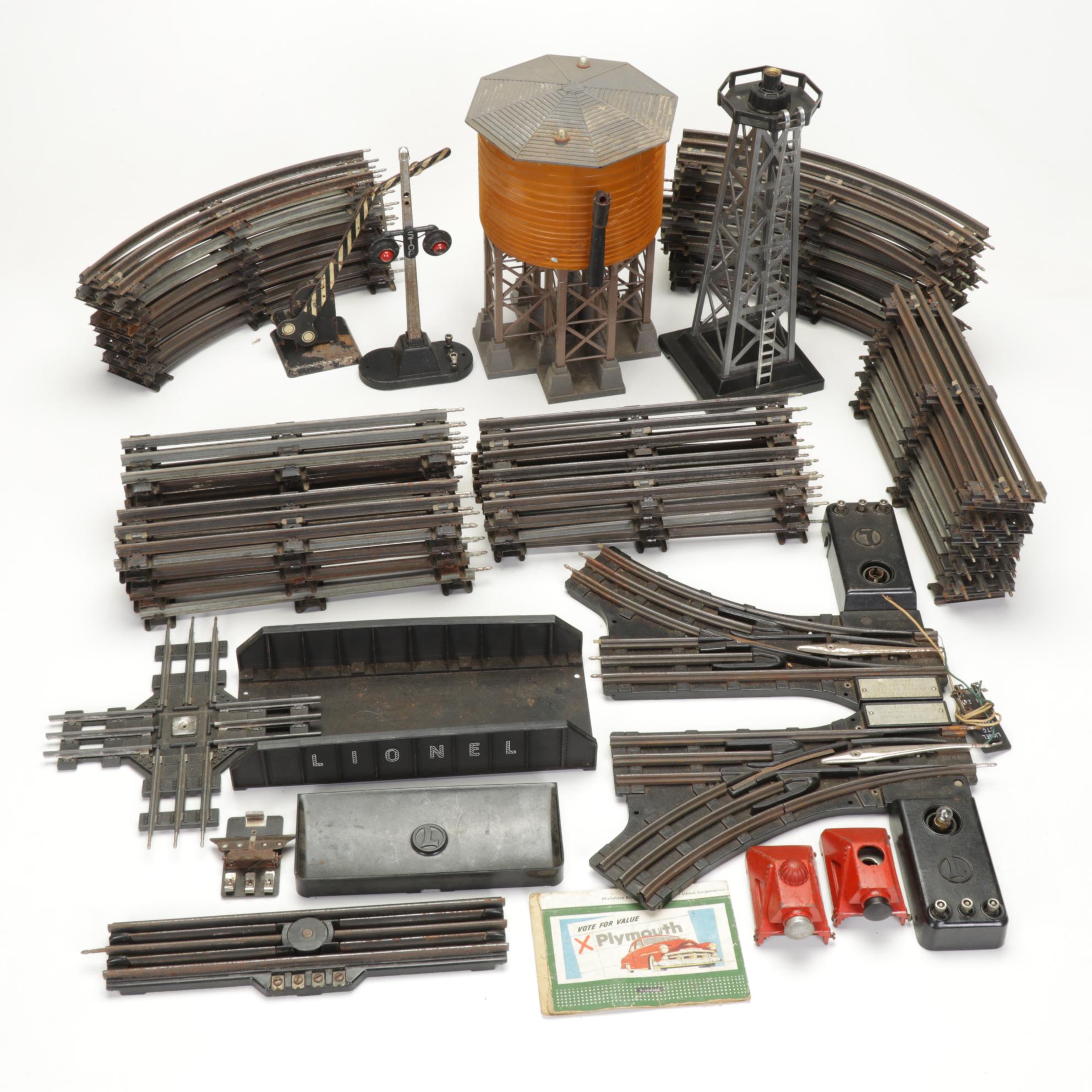 Lionel O-Gauge 3-Rail Track with Accessories, Mid to Late 20th Century