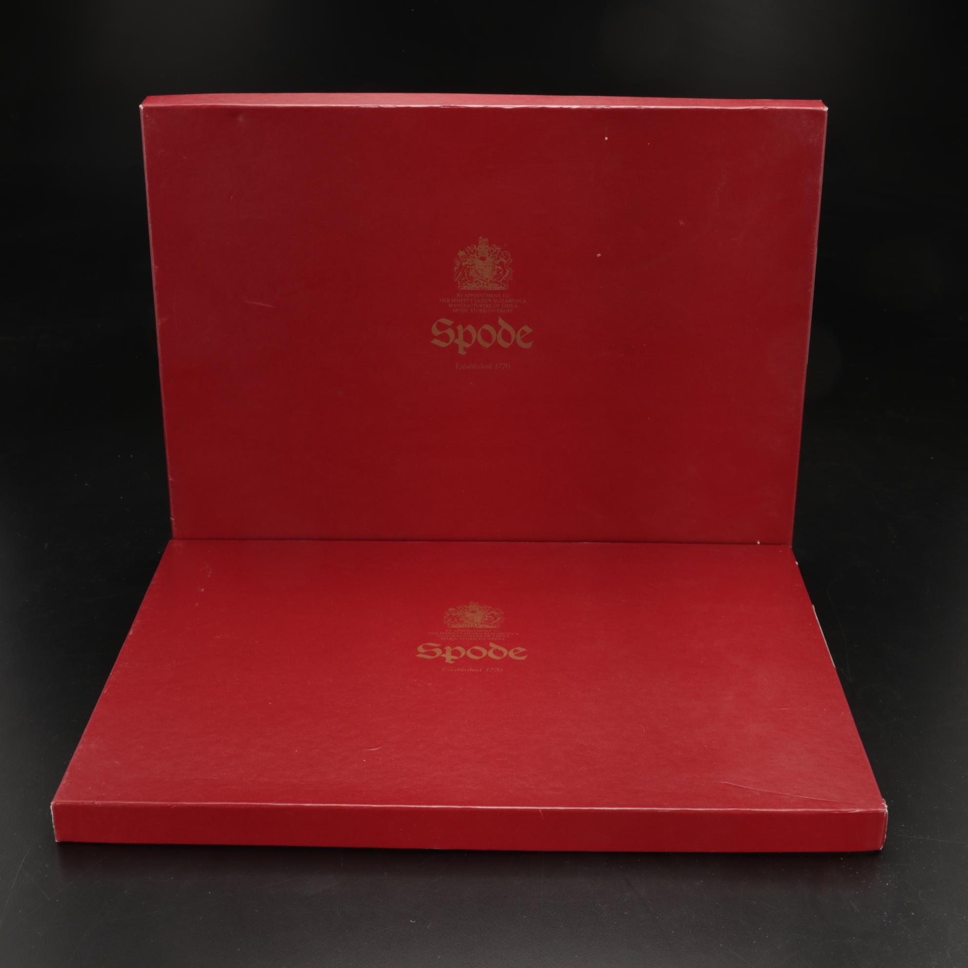 Spode "Christmas Tree" Placemats, Libbey "Holly & Ribbon" Water Goblets & More