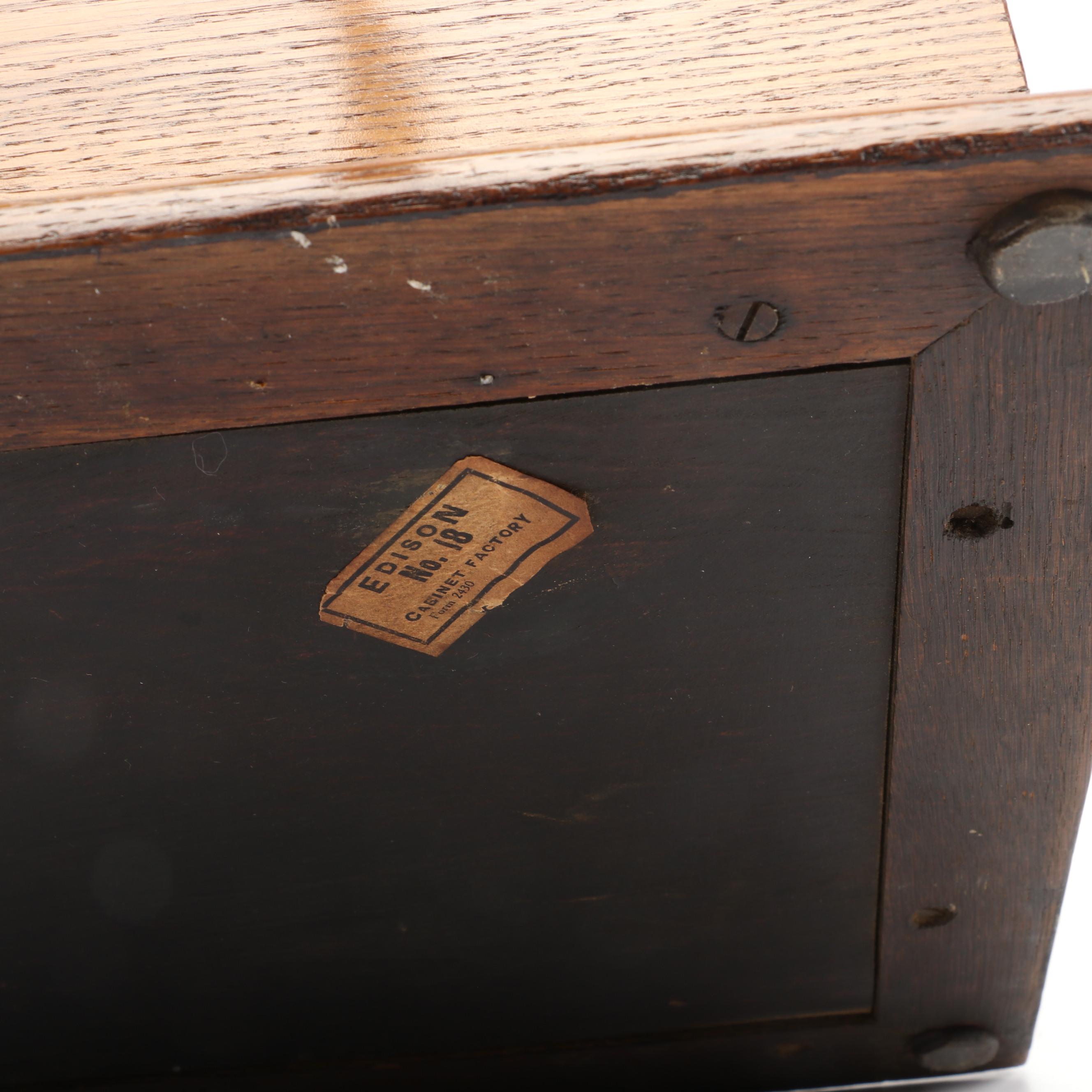 Edison Amberola Model 30 Cylinder Phonograph and Cylinder Records