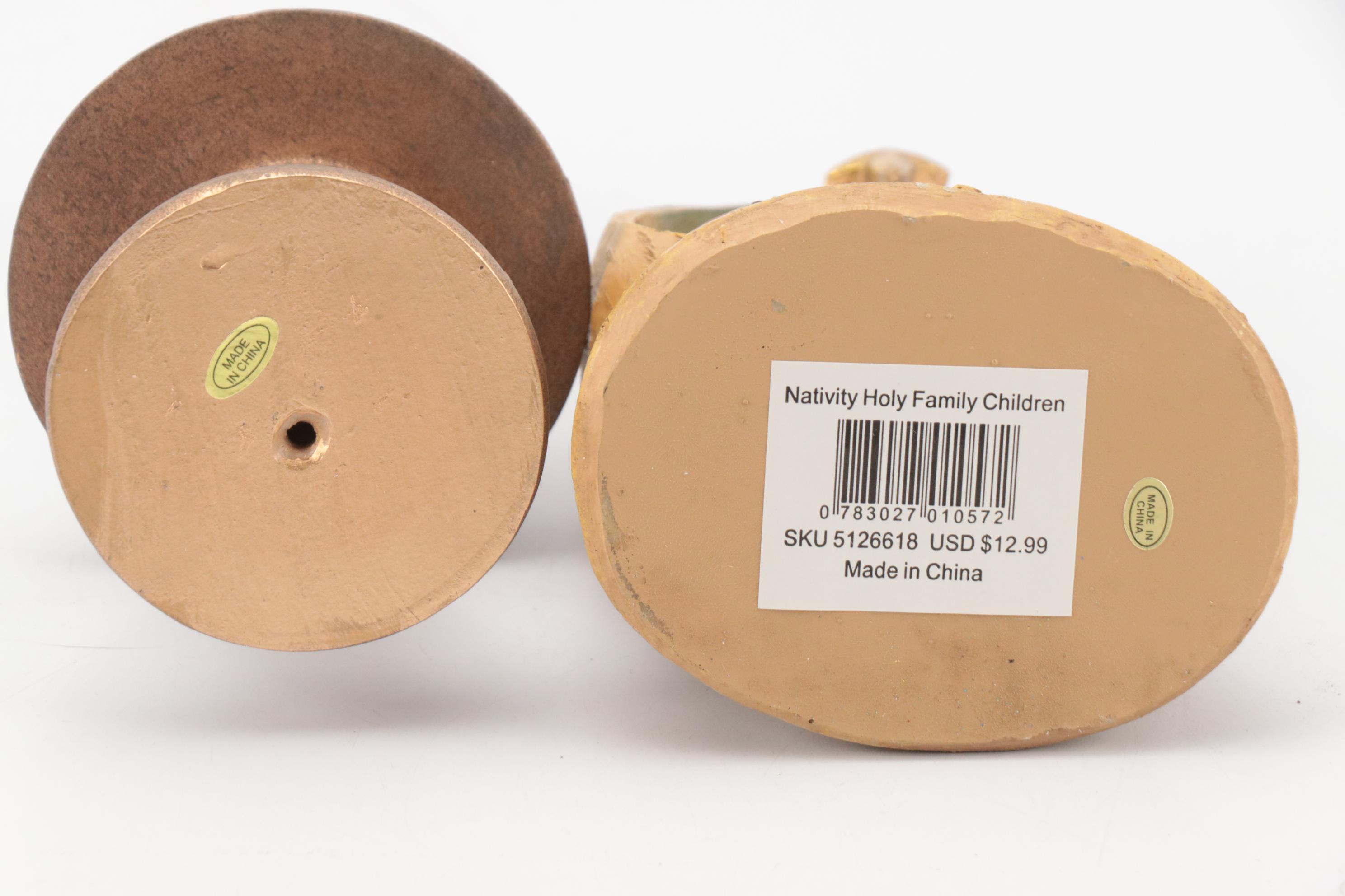 Thomas Pacconi Classics, Christmas Avenue with Other Nativity Figurines