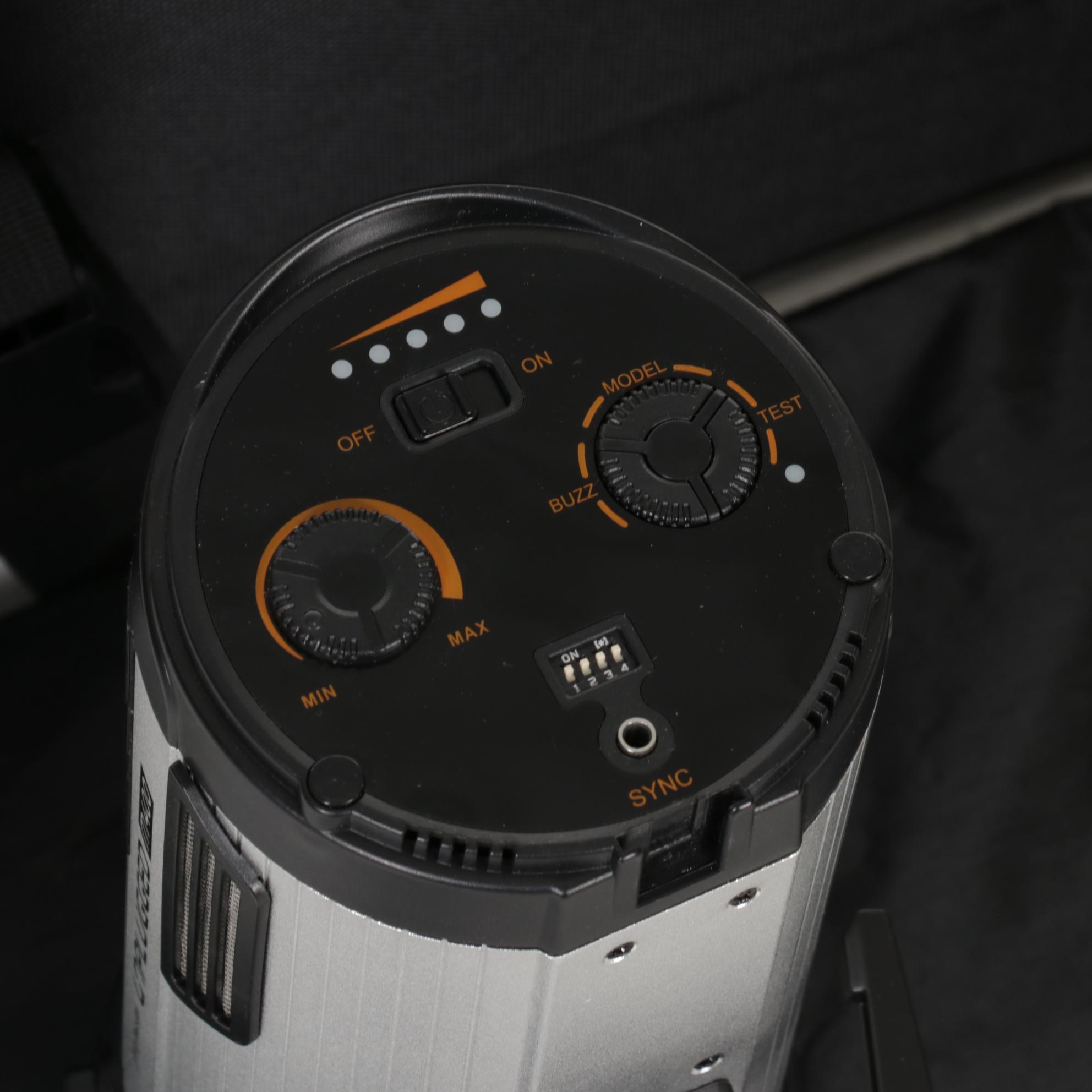 [pro]master M400 Unplugged 2-Light Kit