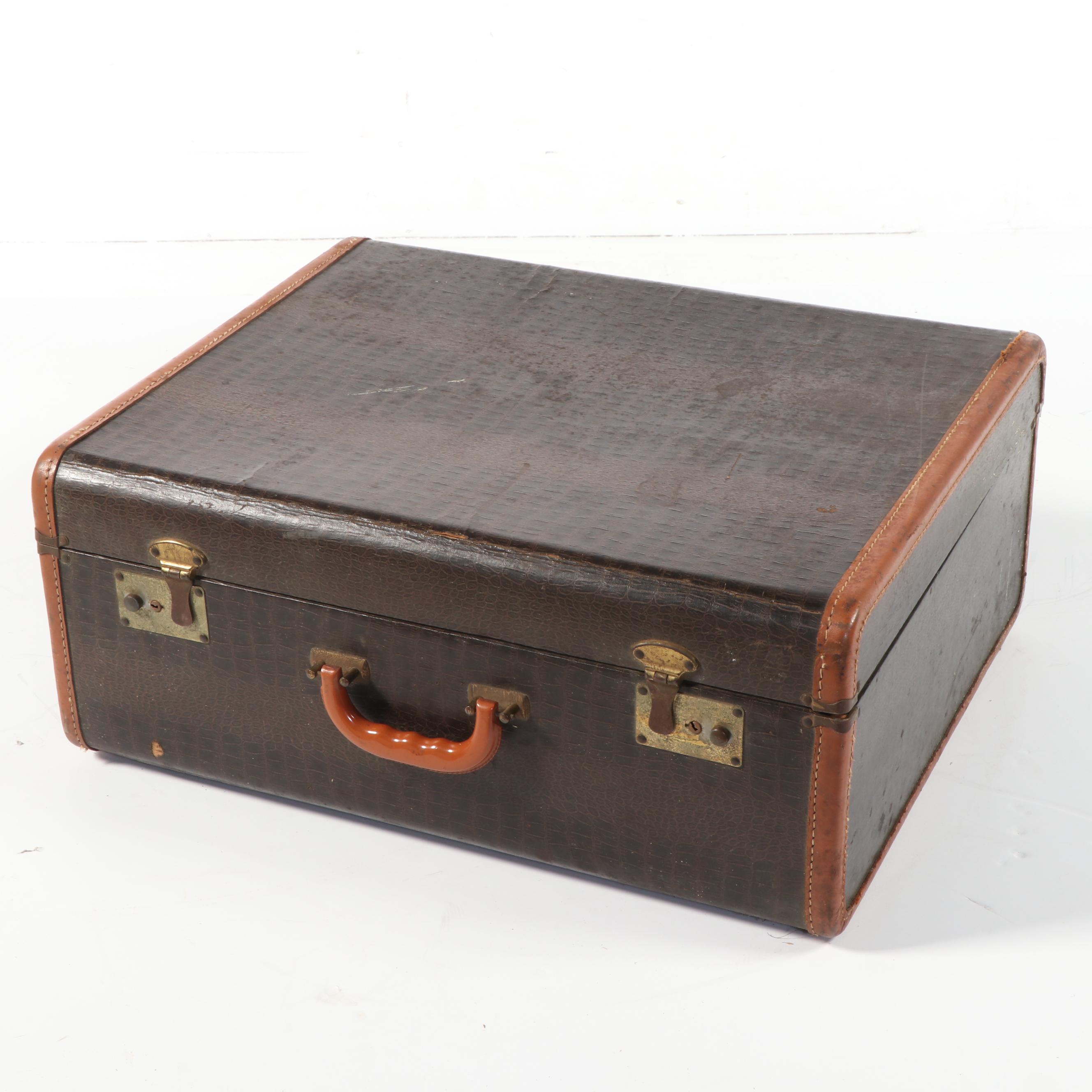 Italian Sonora Piano Accordion, Mid-20th Century