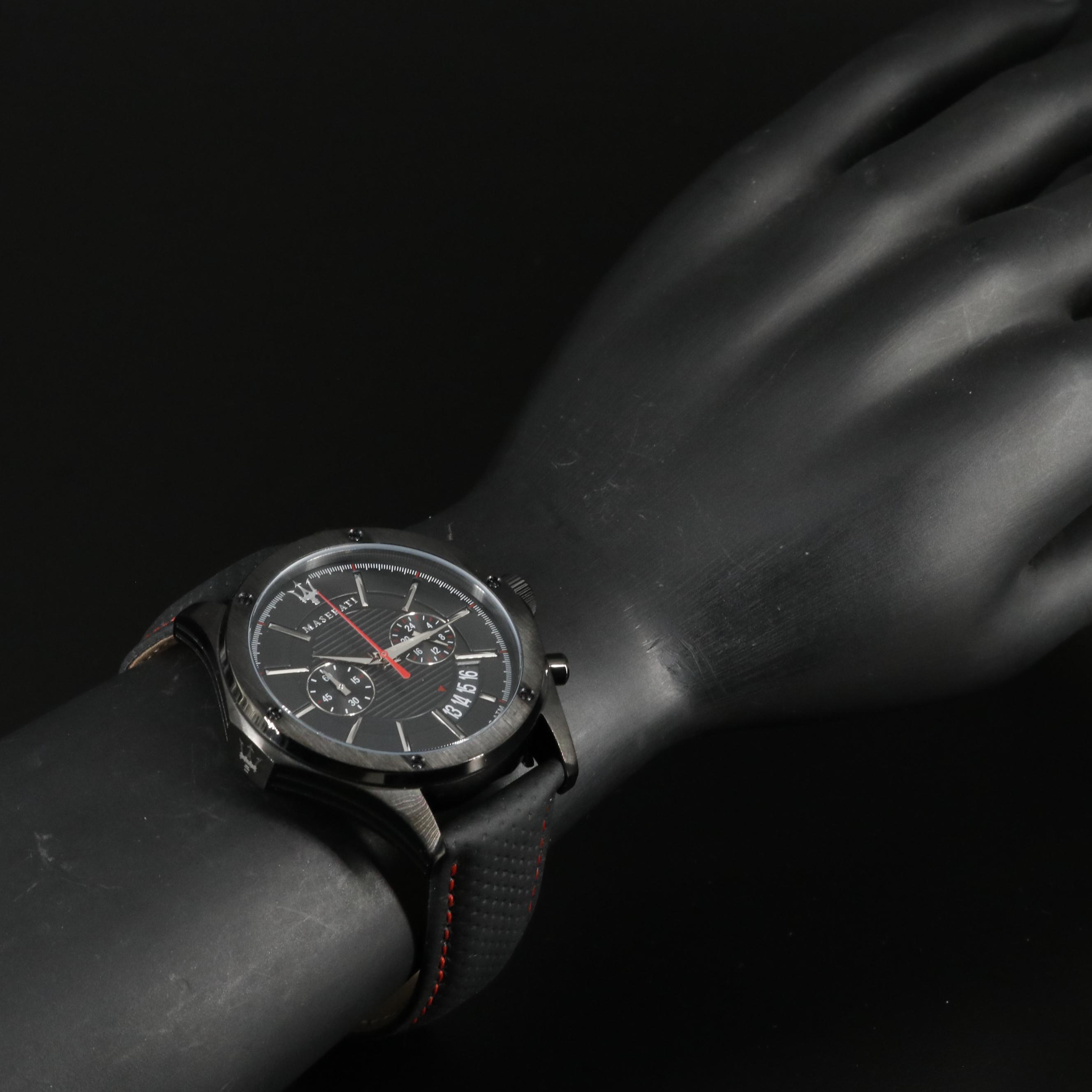 Maserati Circuito Black Dial Stainless Steel Quartz Chronograph Watch