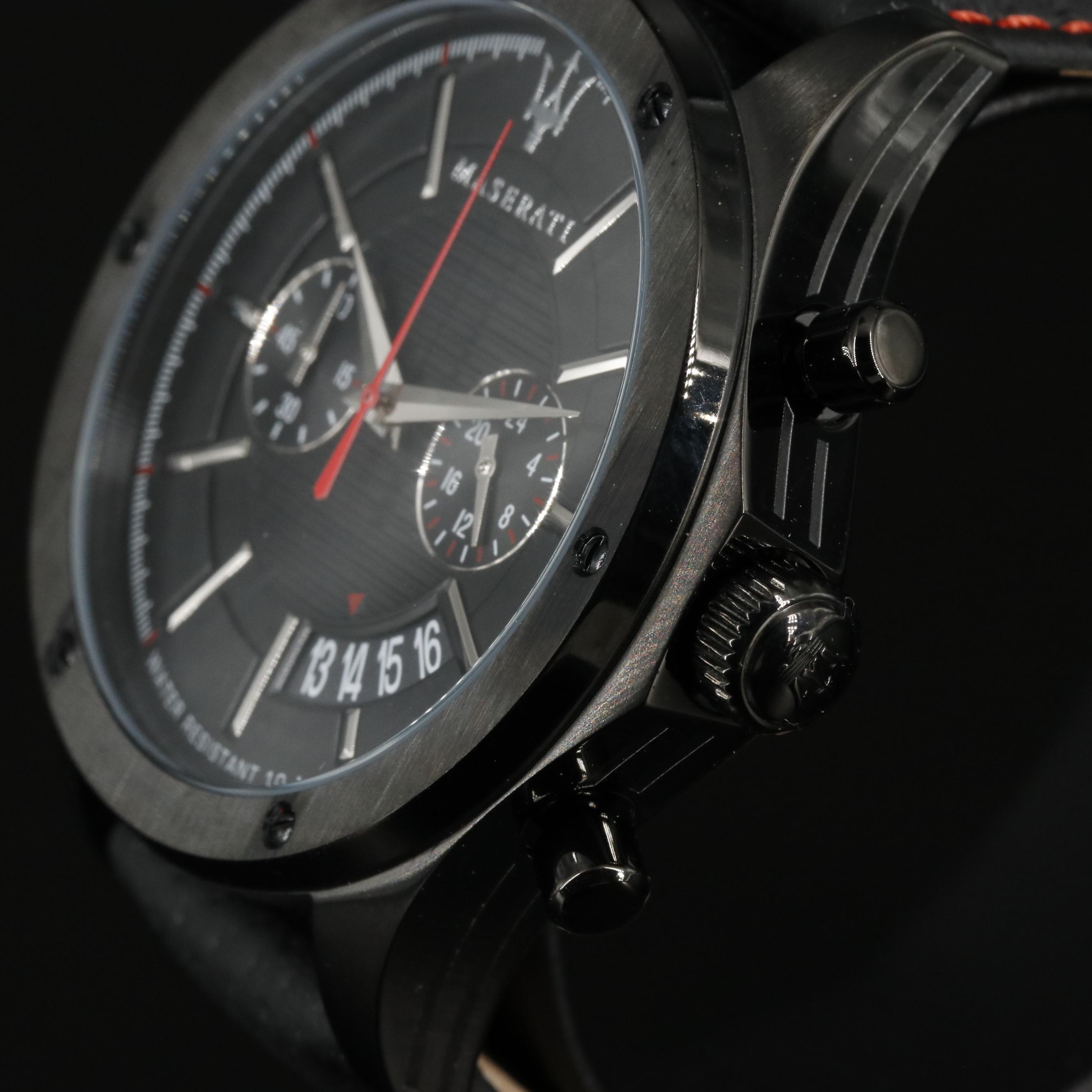 Maserati Circuito Black Dial Stainless Steel Quartz Chronograph Watch