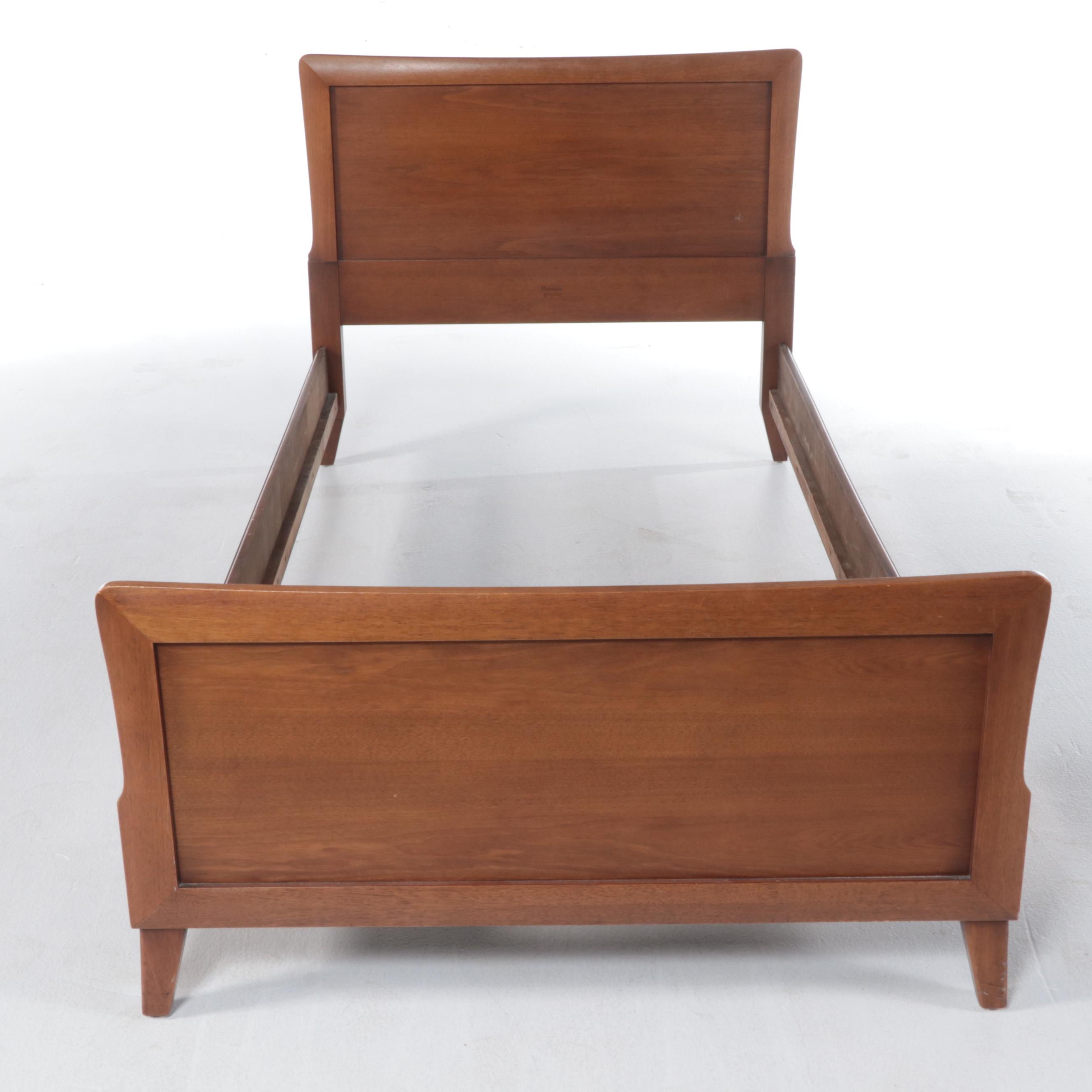 Pair of Henredon Mahogany Twin Bed Frames