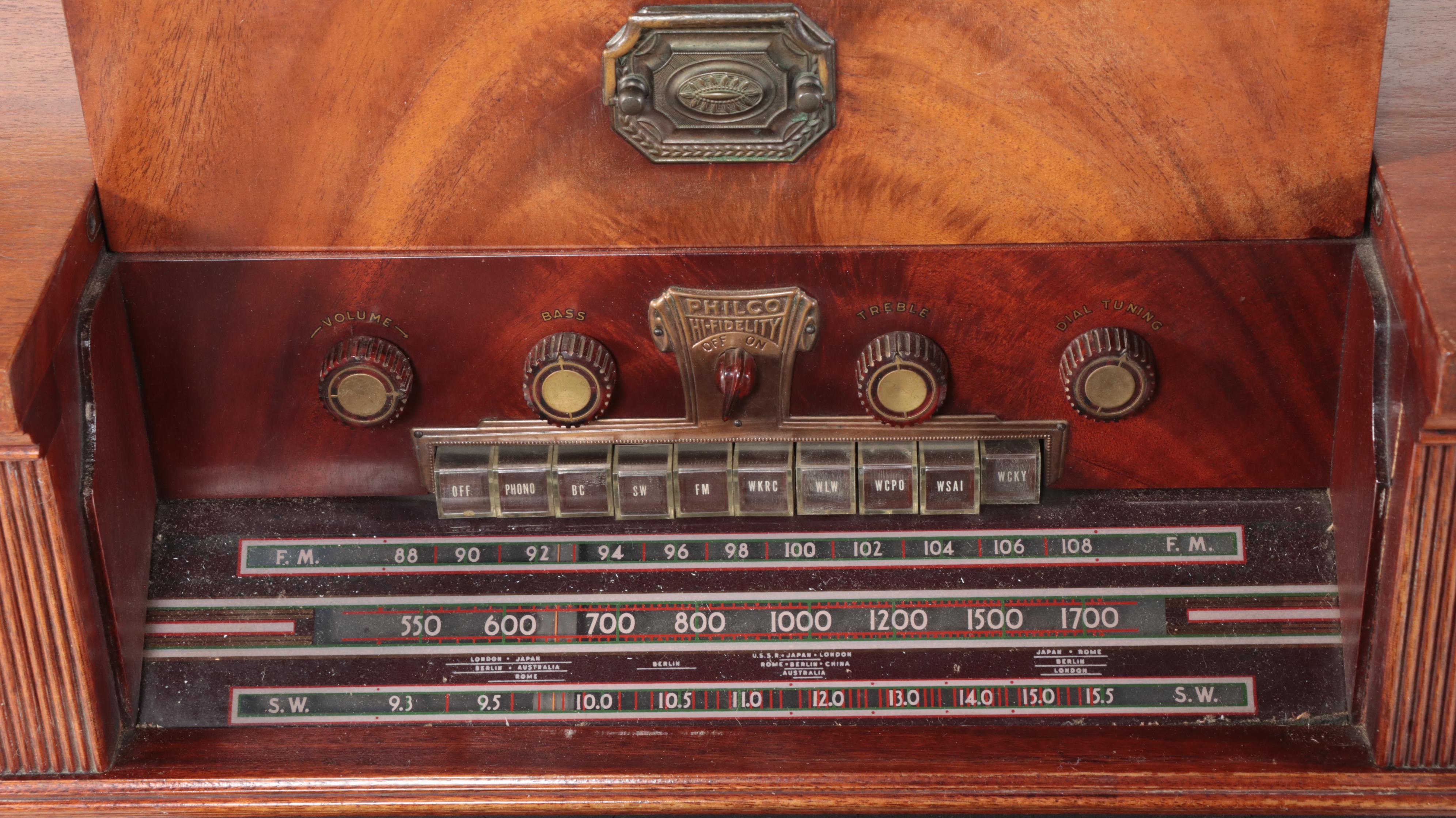 Philco "Model 48-1274" Federal Style Mahogany Stereo with Phonograph, circa 1948