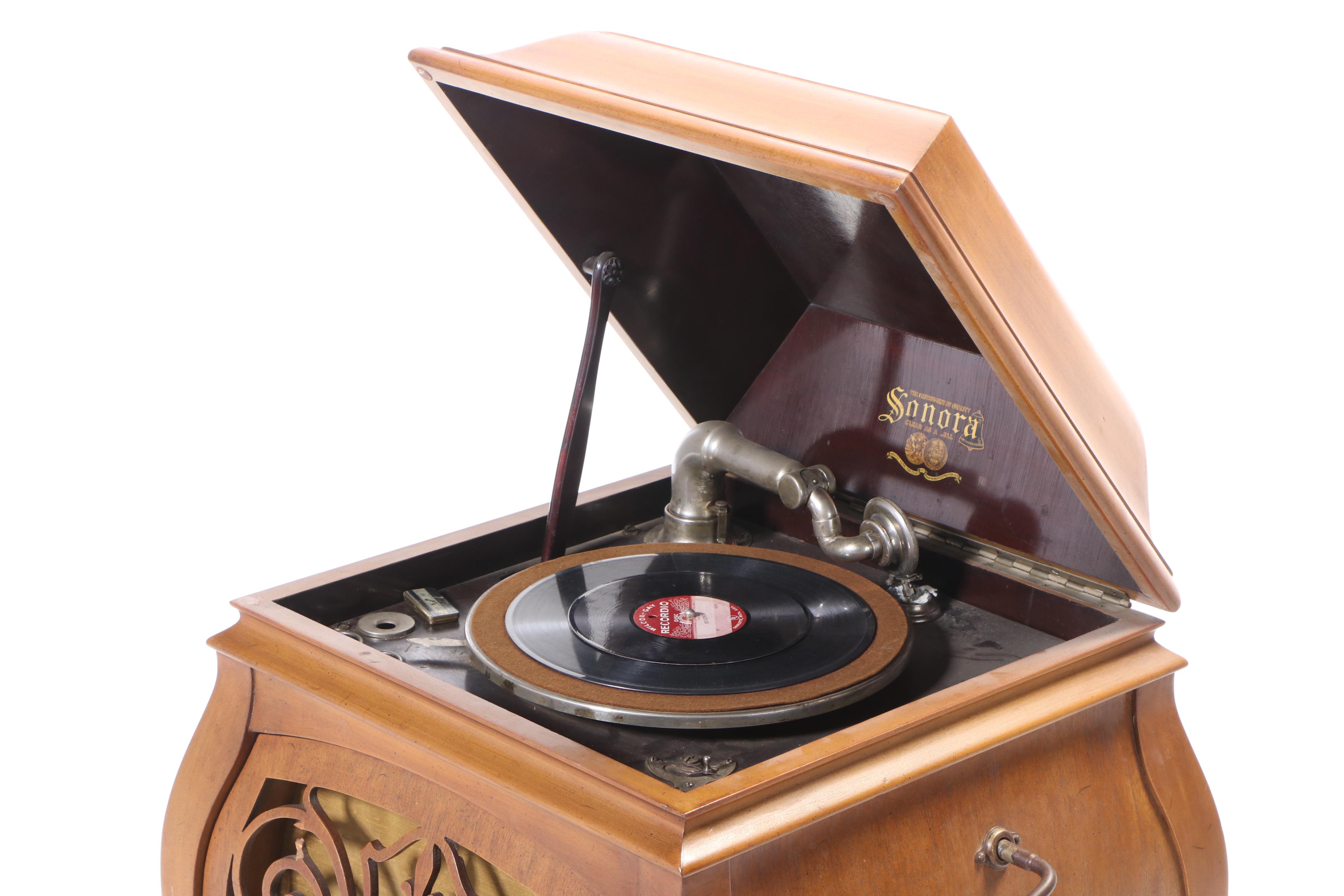 Sonora Mahogany Phonograph, Early 20th Century