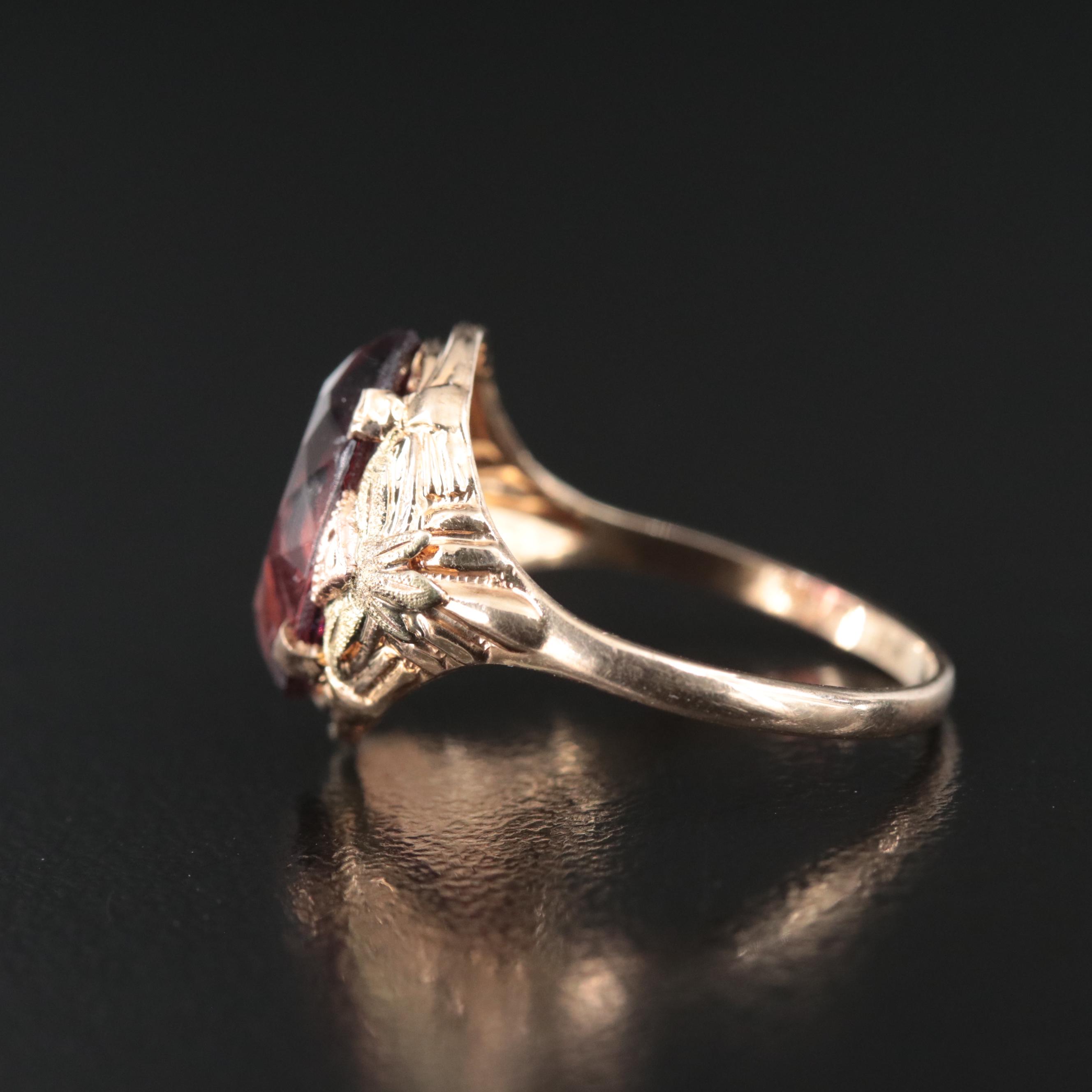 Vintage 10K Glass Ring with Rose and Green Gold Accents