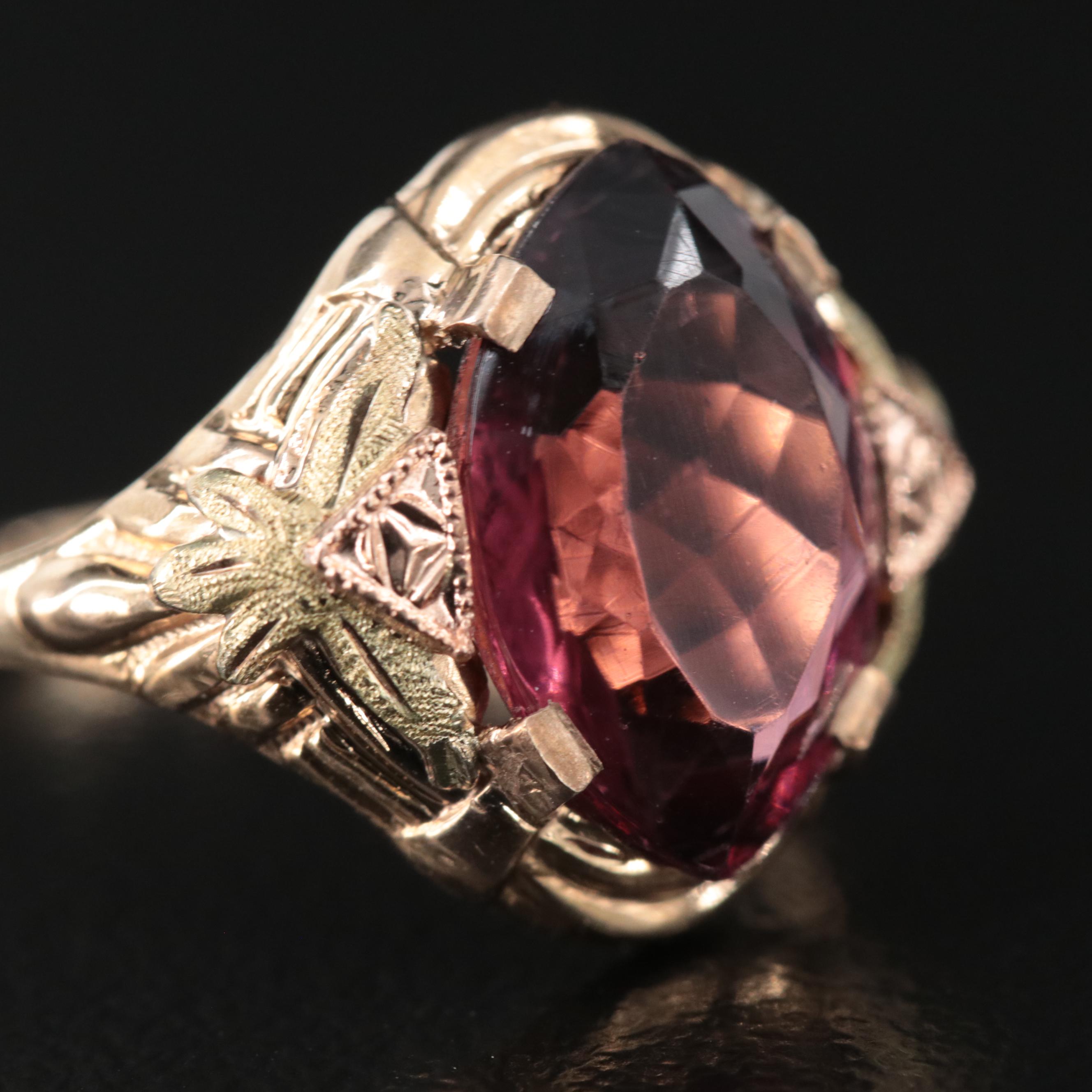 Vintage 10K Glass Ring with Rose and Green Gold Accents