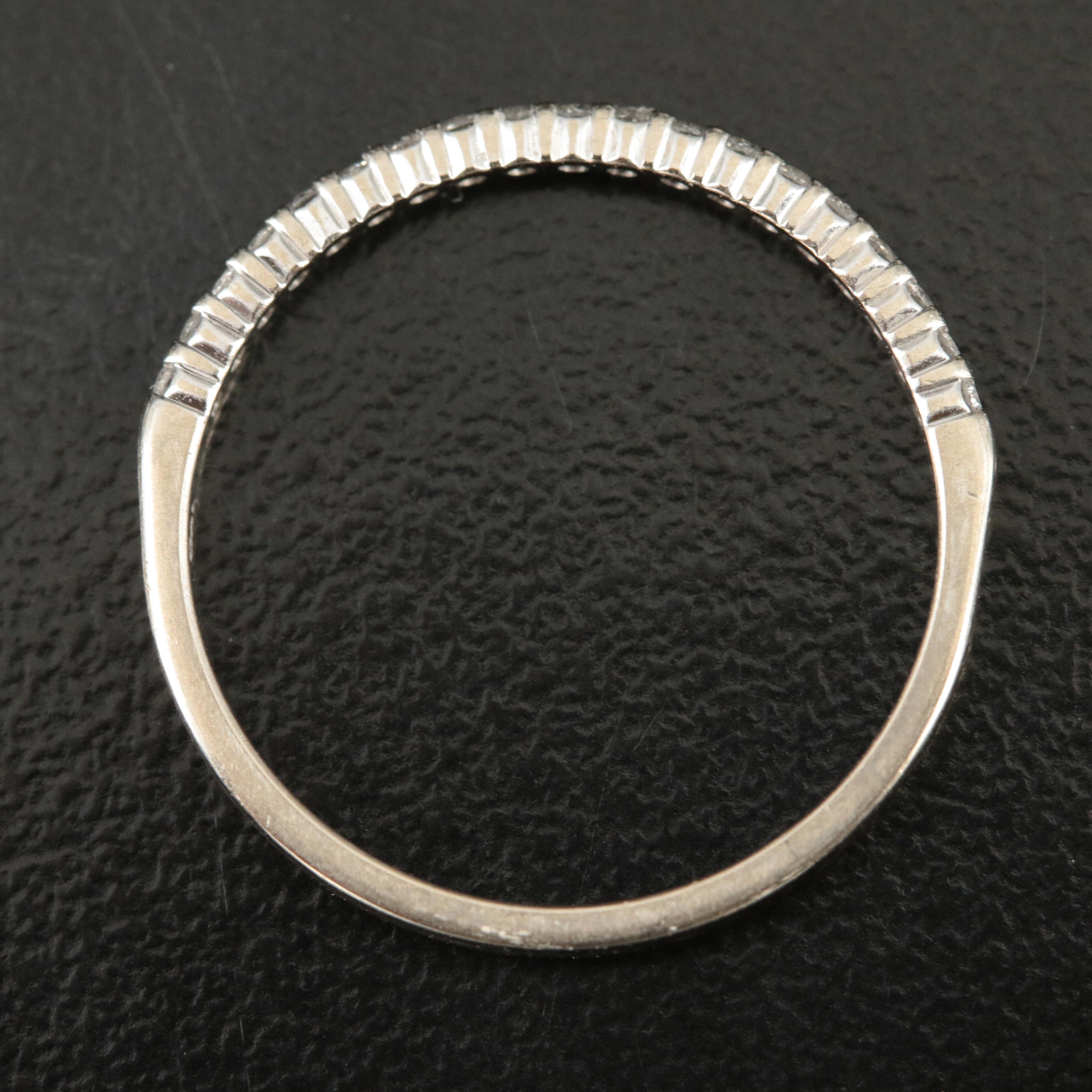 10K 0.10 CTW Diamond Ring
