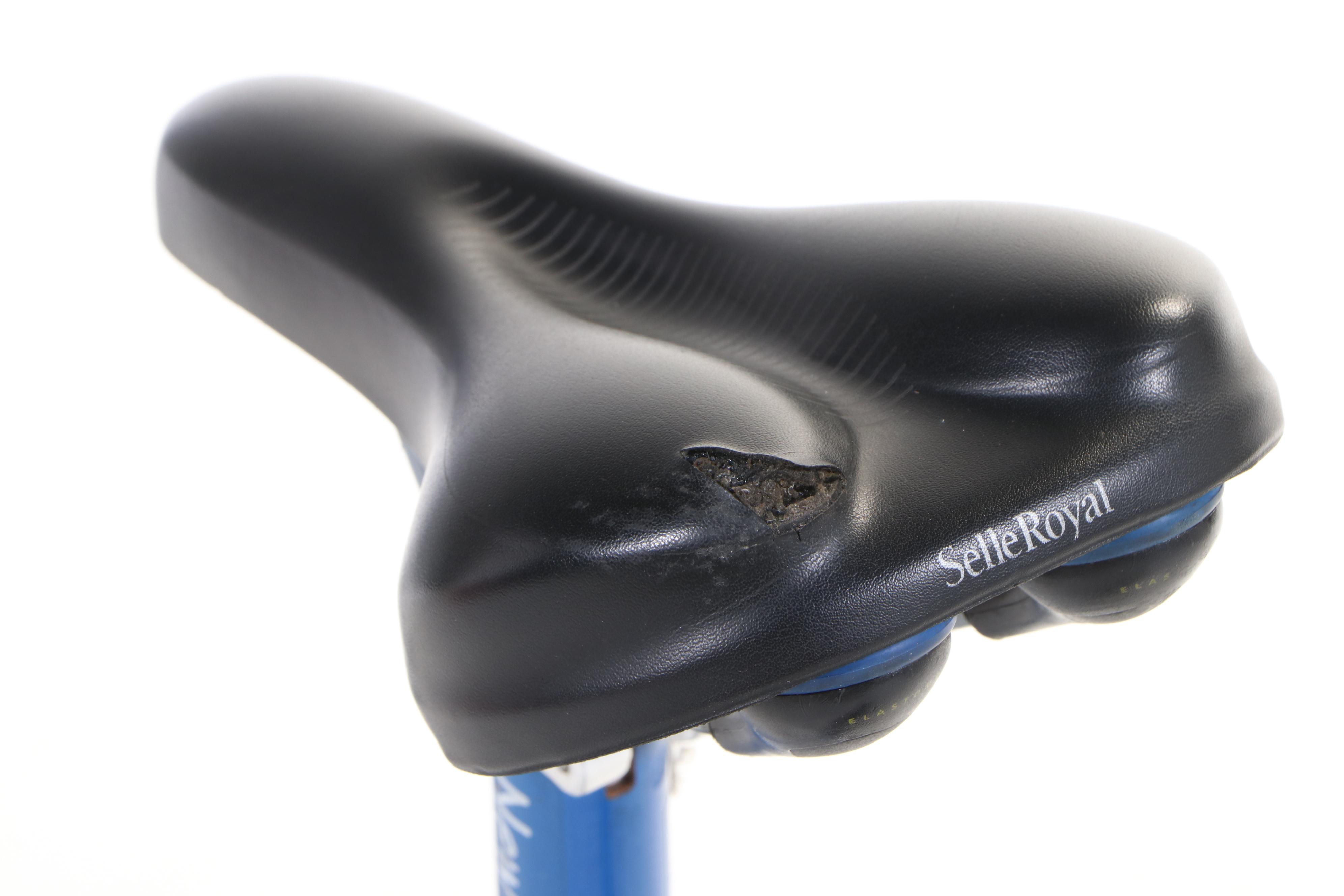 Bike Friday New World Tourist Bicycle with Samsonite Hard-Sided Luggage