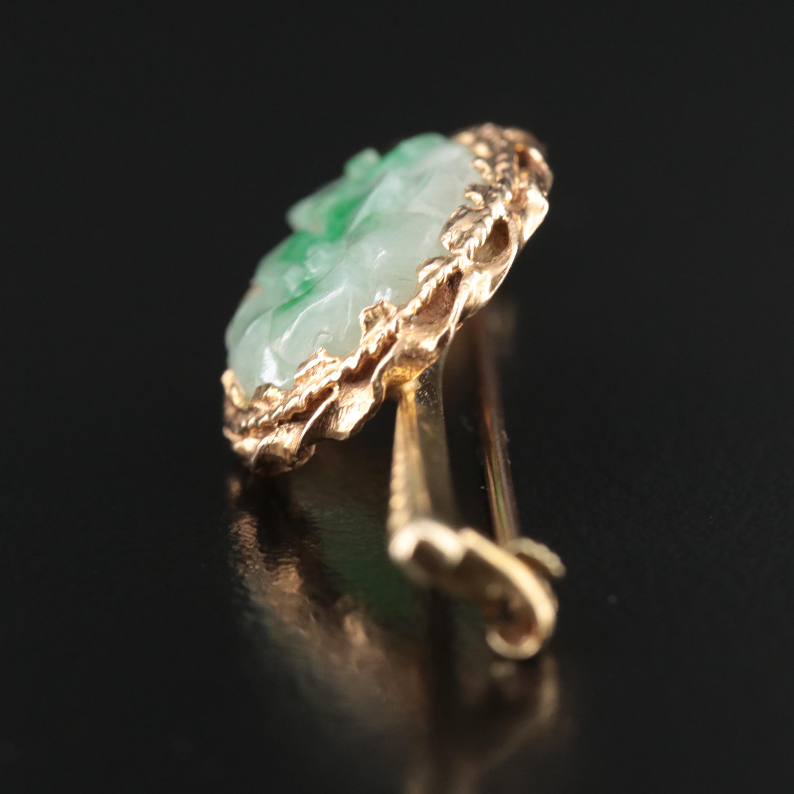 14K Carved Jadeite Floral Bar Pin