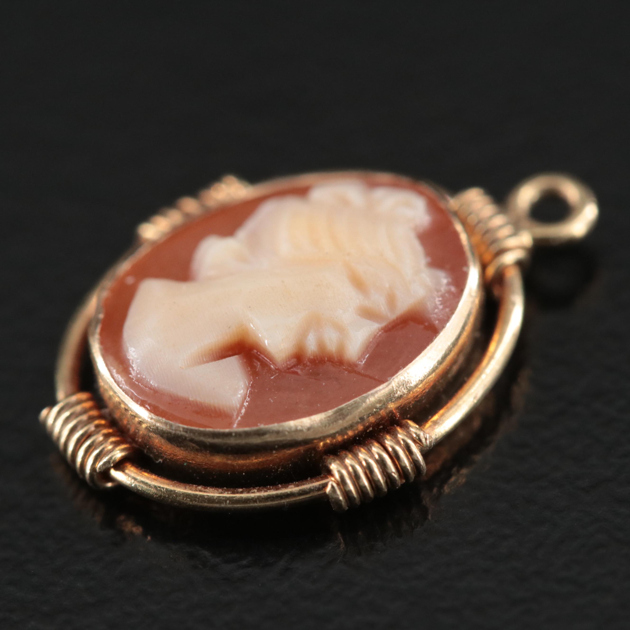 14K Shell Cameo Pendant