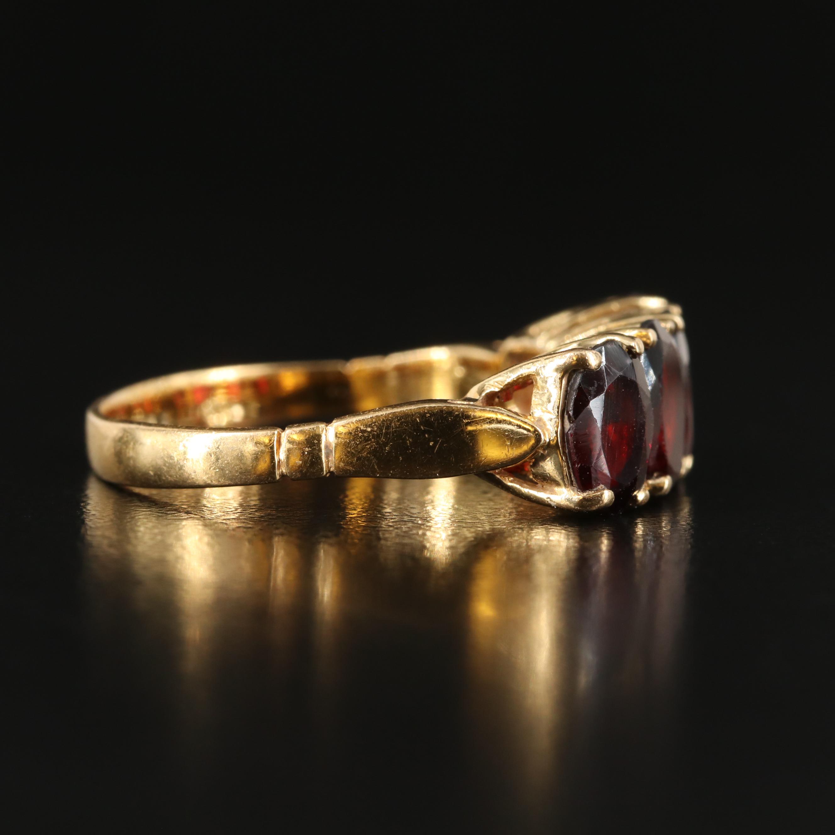 18K Garnet Ring