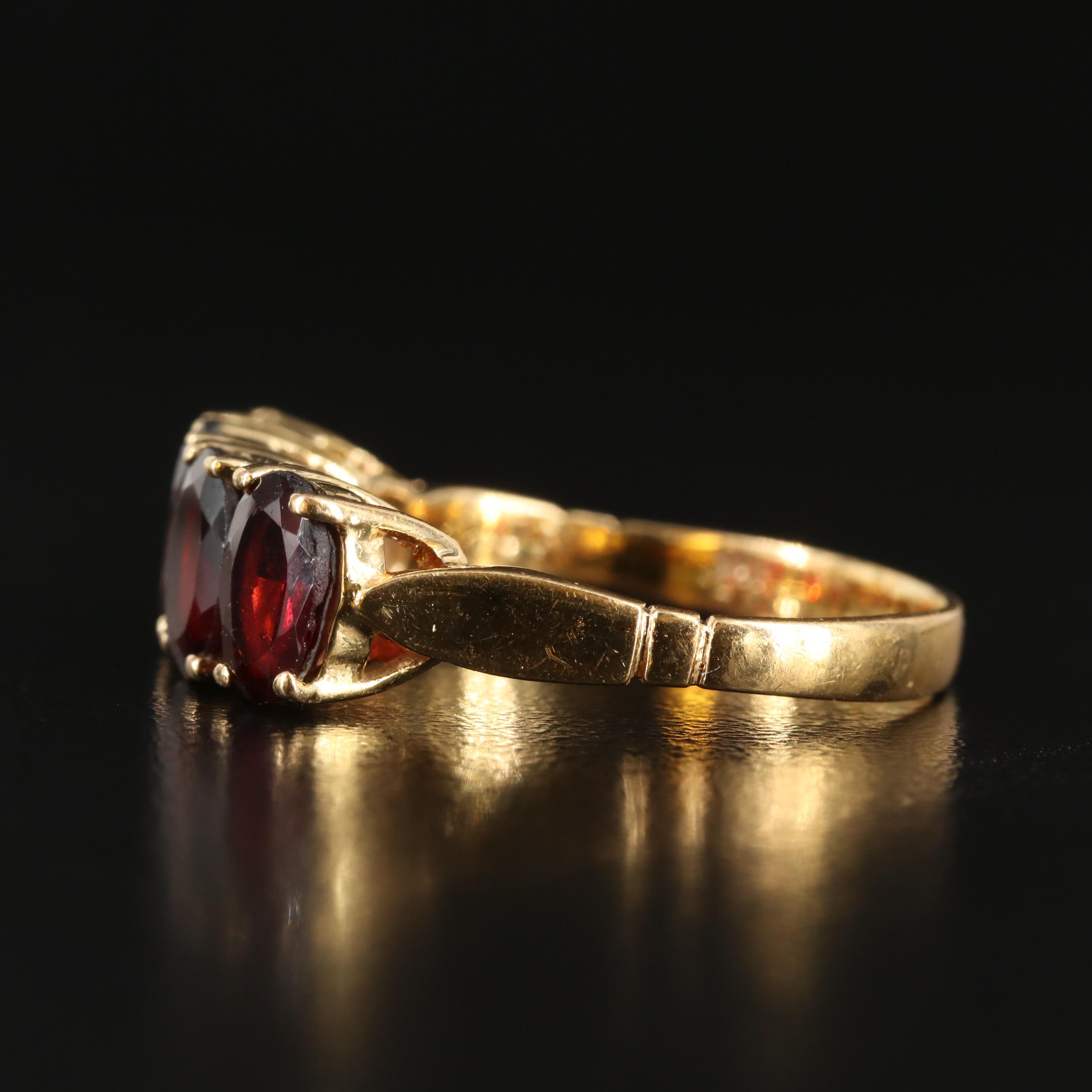 18K Garnet Ring