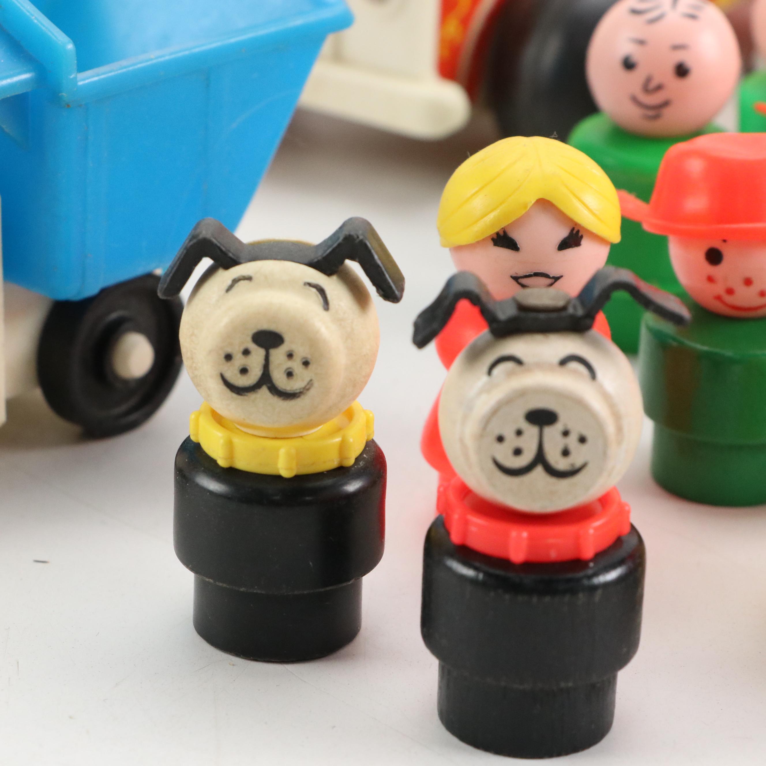 Fisher Price Little People Figurines with Accessories