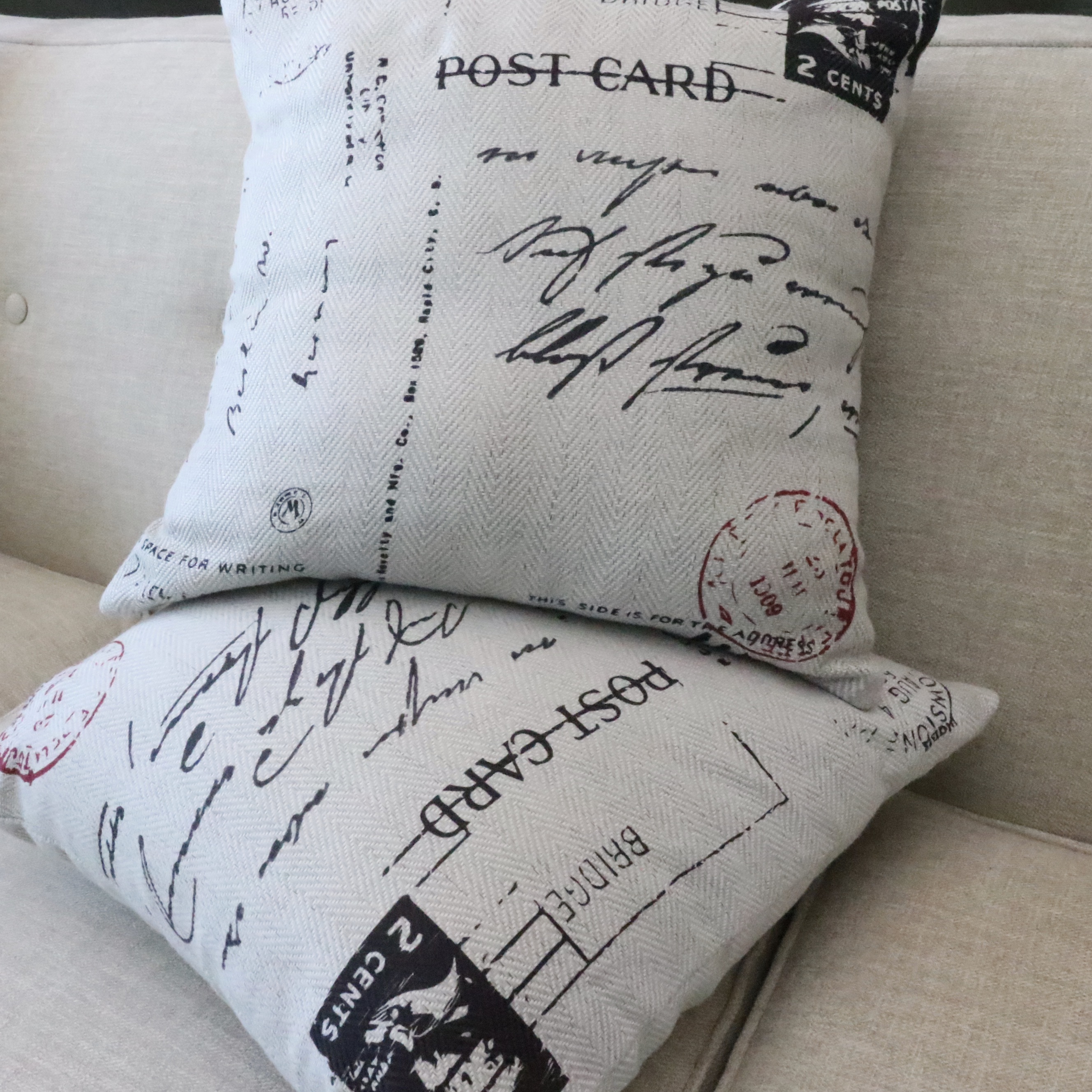 Rowe Furniture "Dorset" Three-Piece Sectional Sofa with Accent Pillows