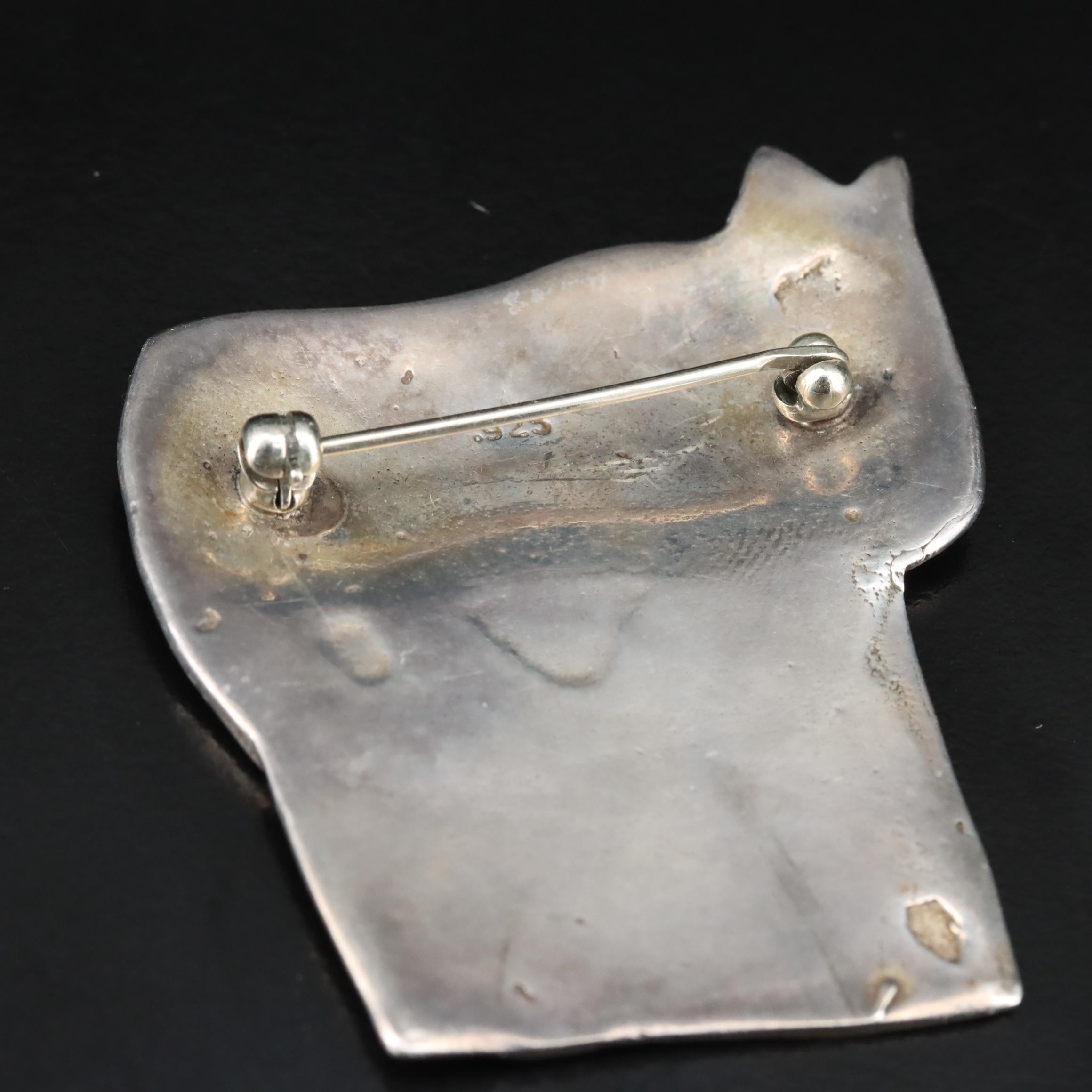 Sterling and Pearl Featured in Jewelry Collection