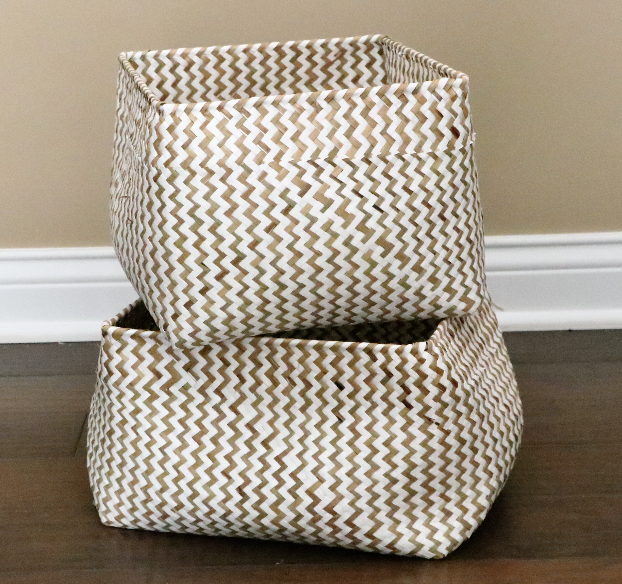 Pecksniff's Bathsoak Fragrance, Woven Grass Baskets, Caro Home and Other Towels