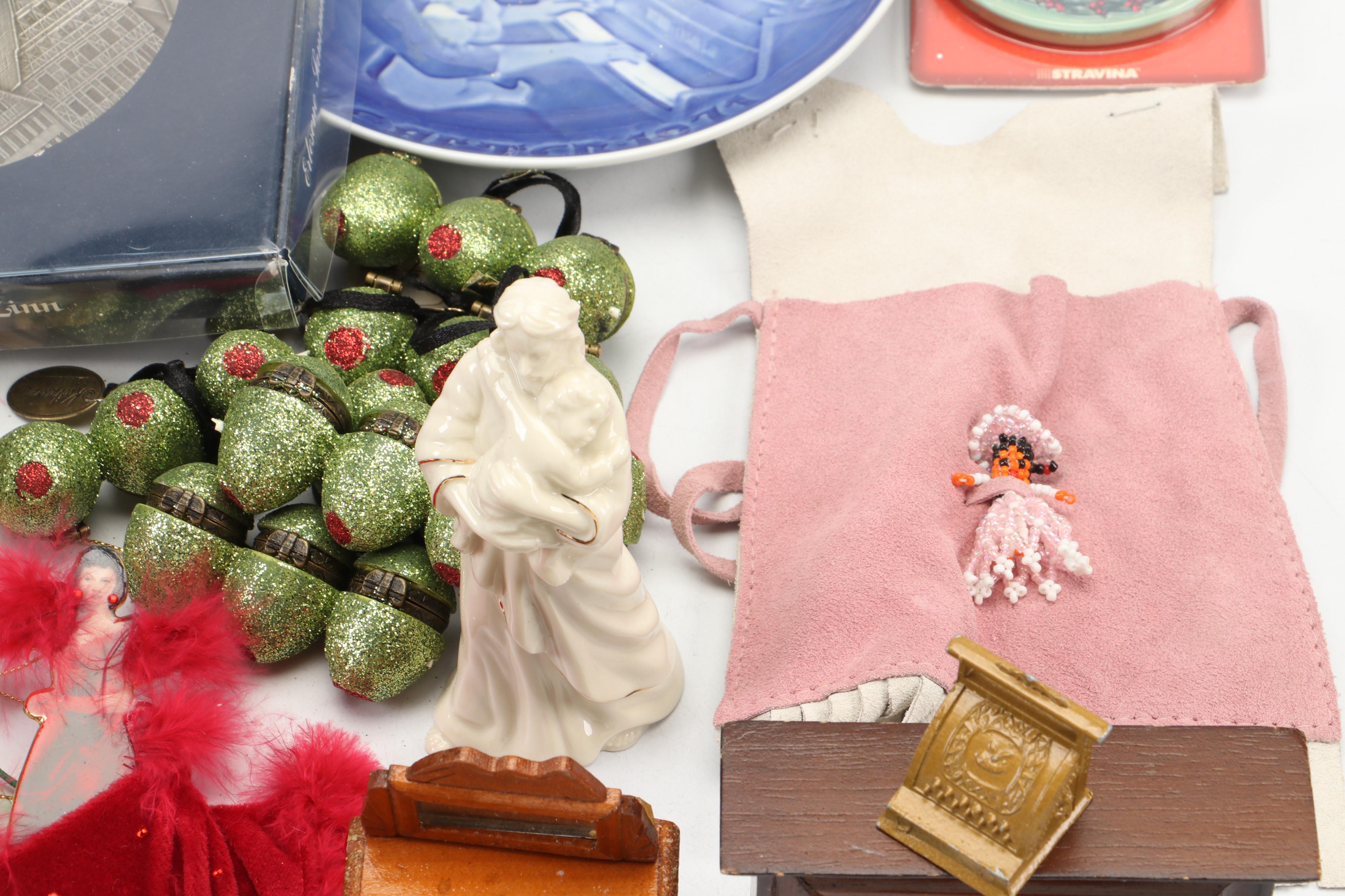 Wood Wall Mounted Dollhouse with Doll Furniture, Ornaments, and Other Décor