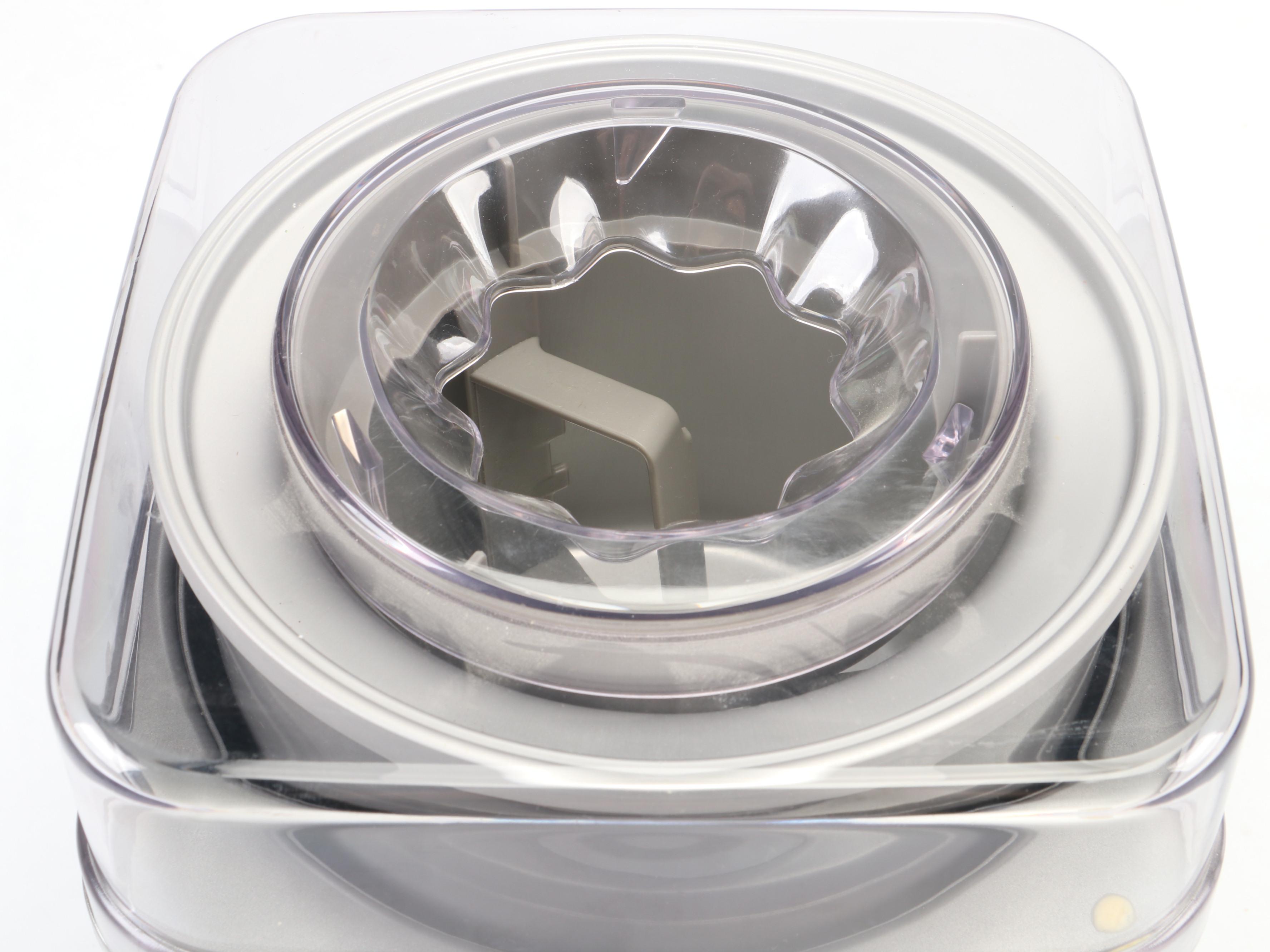 Cuisinart 2Qt Ice Cream Maker and Proctor Silex Juicer