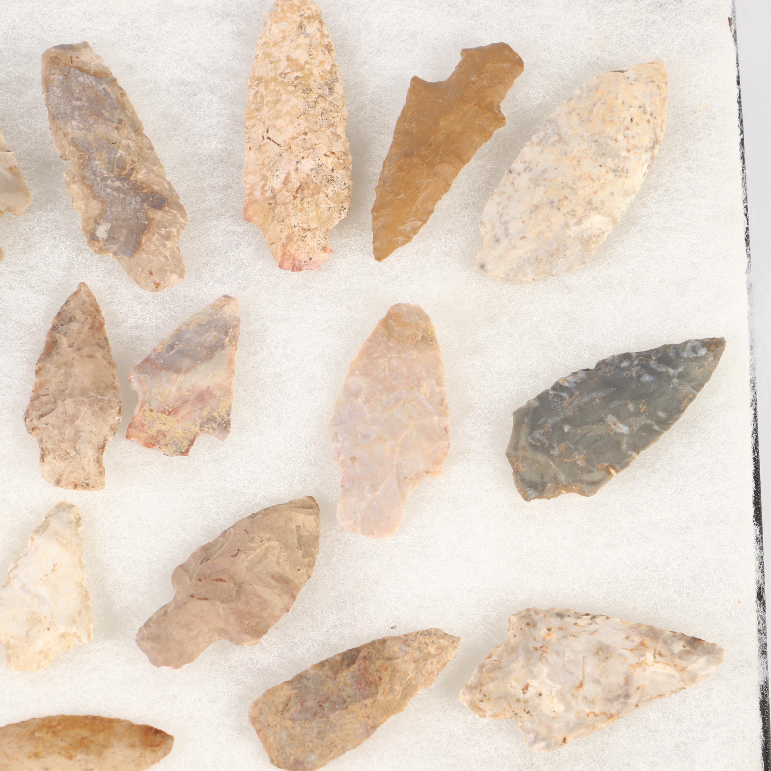 Early Native American Type Knapped Stone Projectile Points