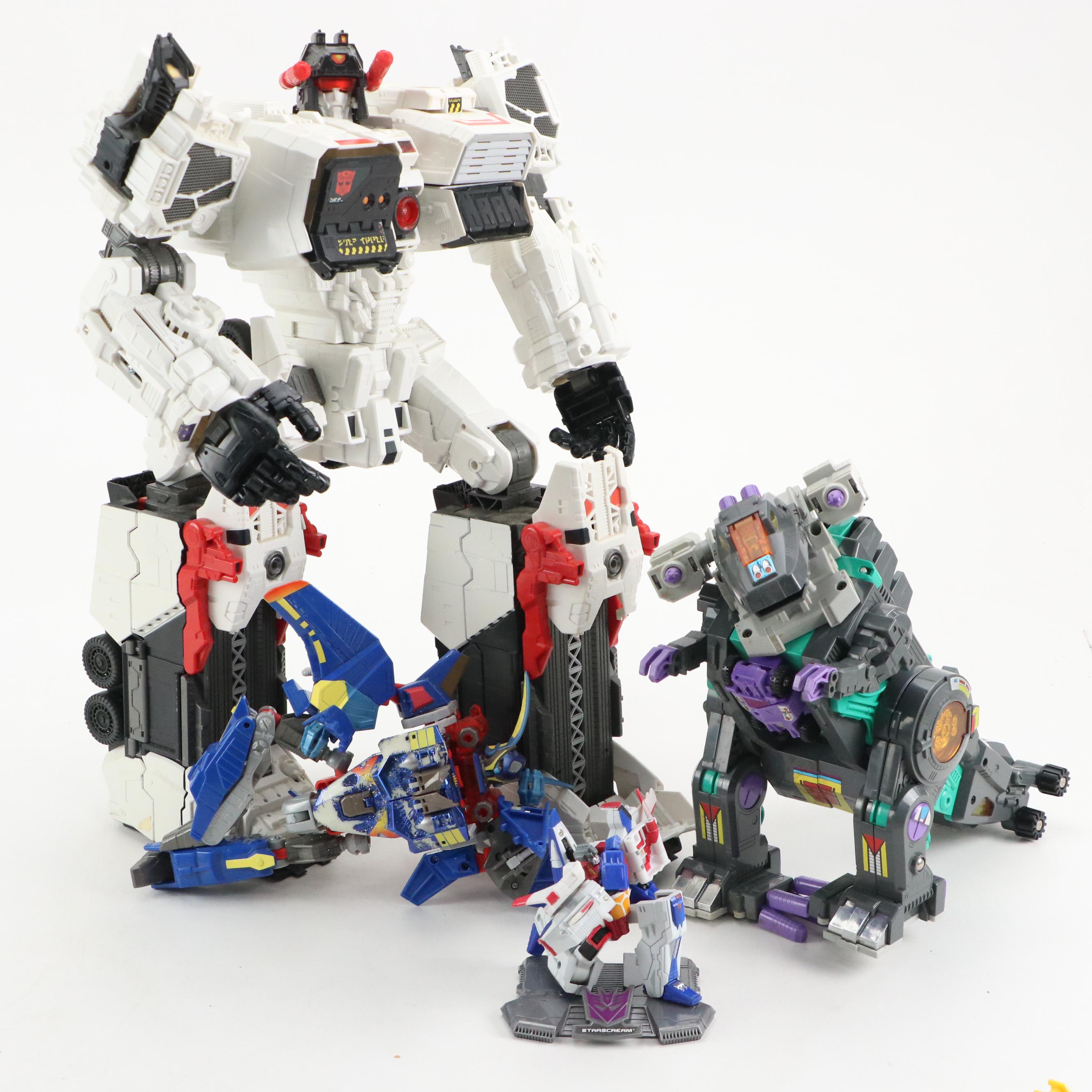 Hasbro "Transformers" Trypticon, Metroplex, and More Action Figures
