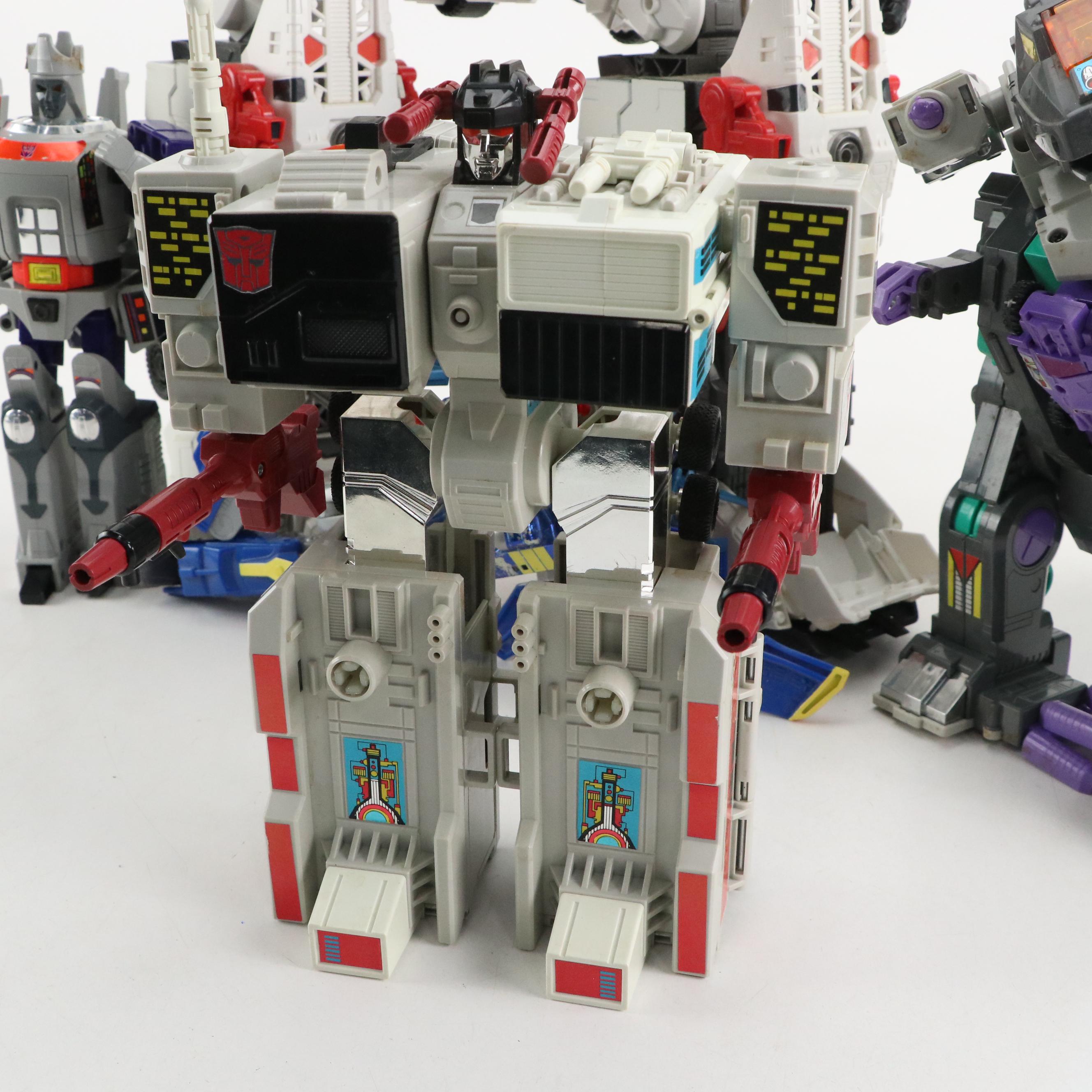 Hasbro "Transformers" Trypticon, Metroplex, and More Action Figures