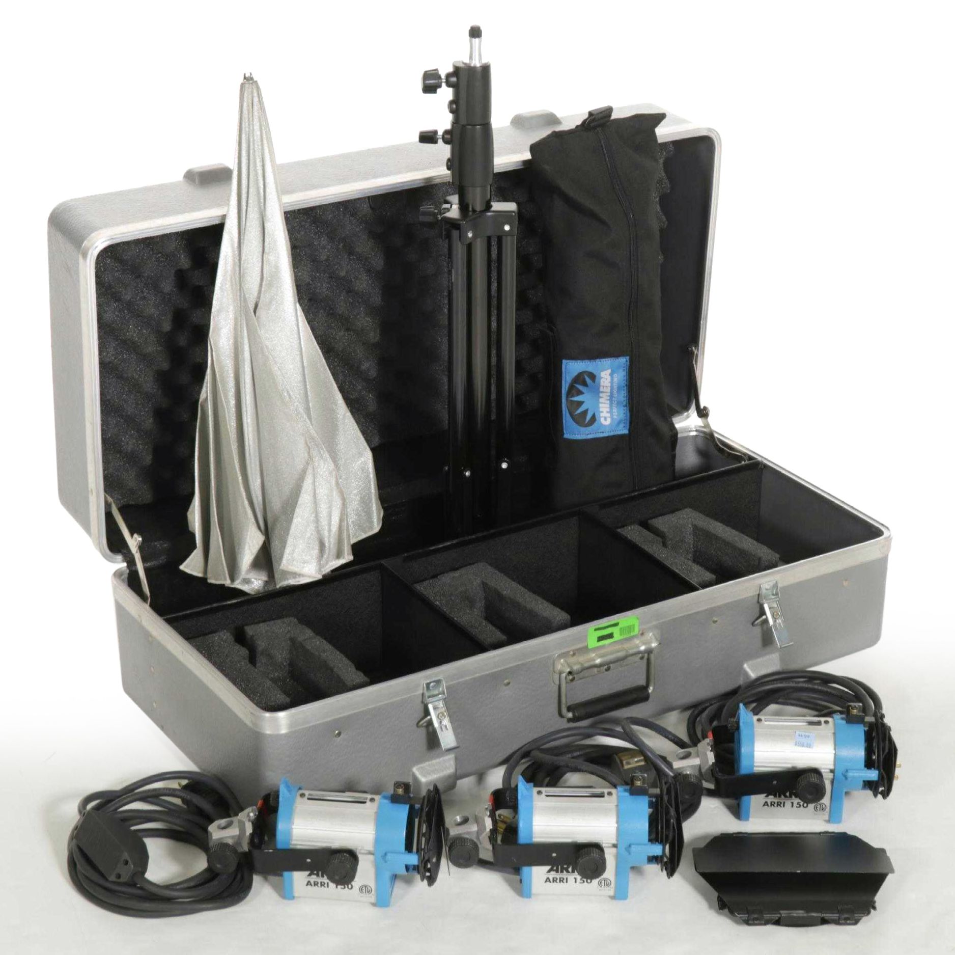 ARRI 150 Three-Light Kit with Lightstand and Reflector and Chimera Light Bank