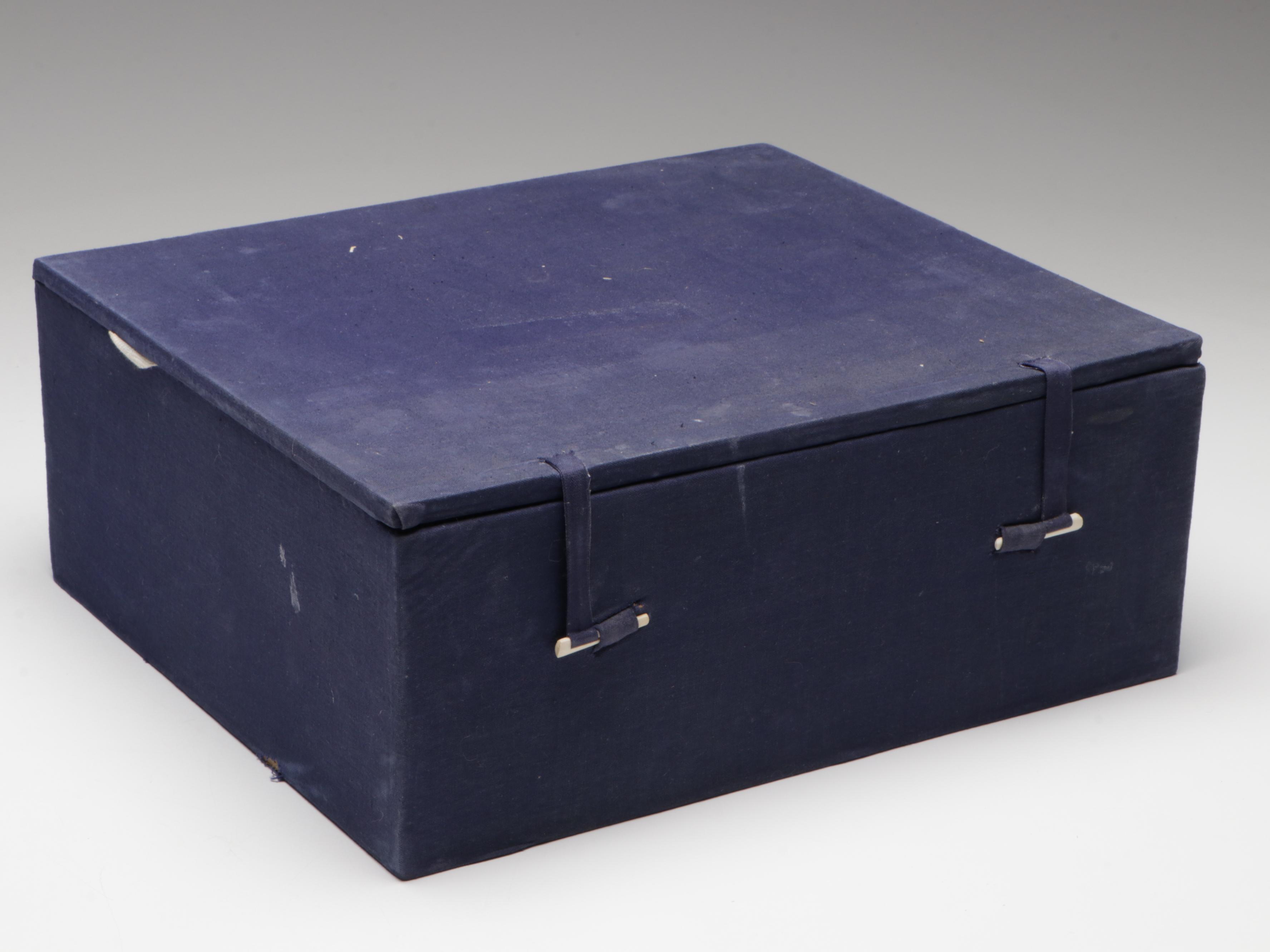 Chinese Carved Serpentine Elephant Box