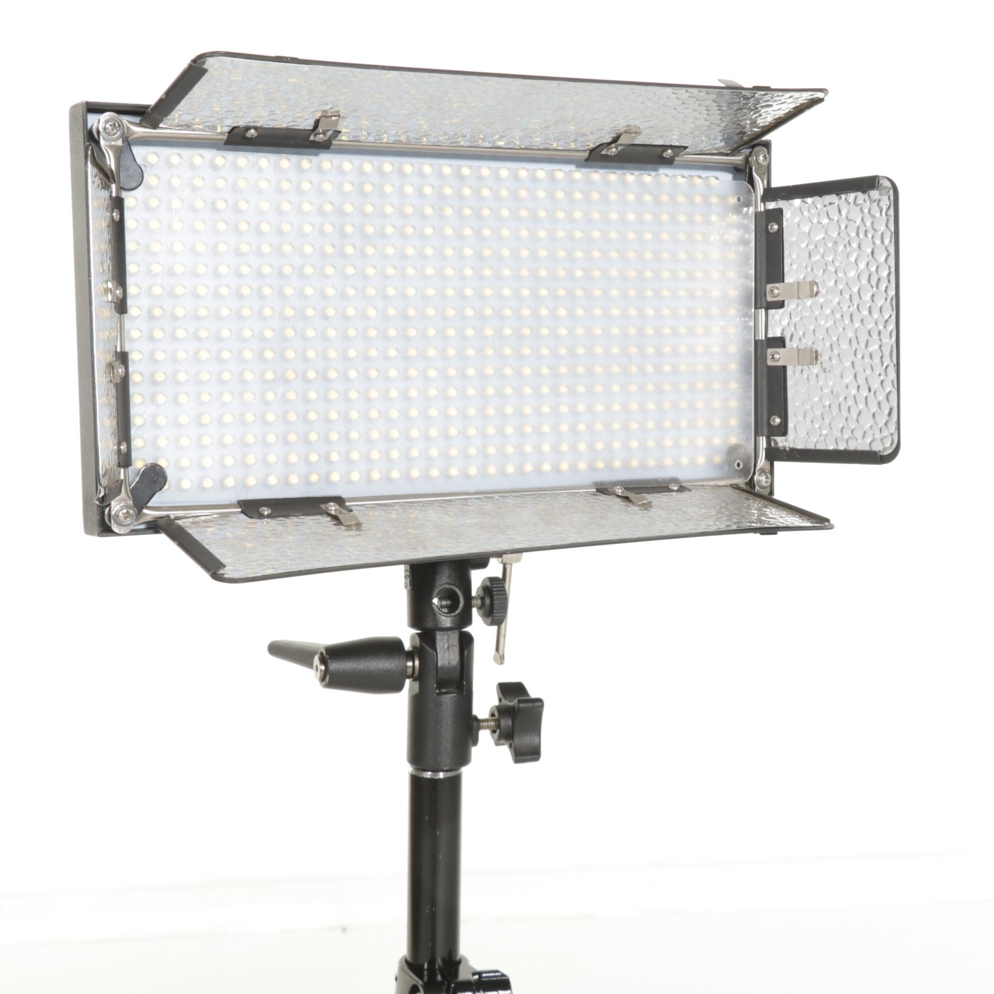 Ikam Bi-Color LED Photographic Light with Lightstand