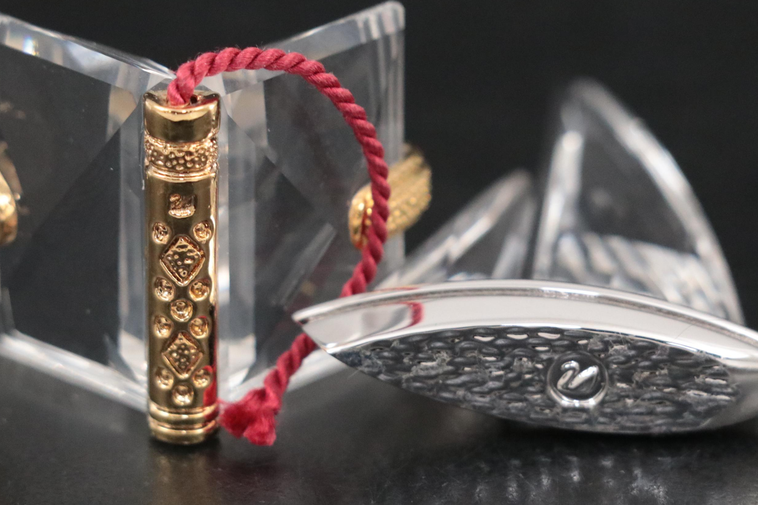 Swarovski Classics and Secrets Crystal Figurines with Crystal Memories Figurine