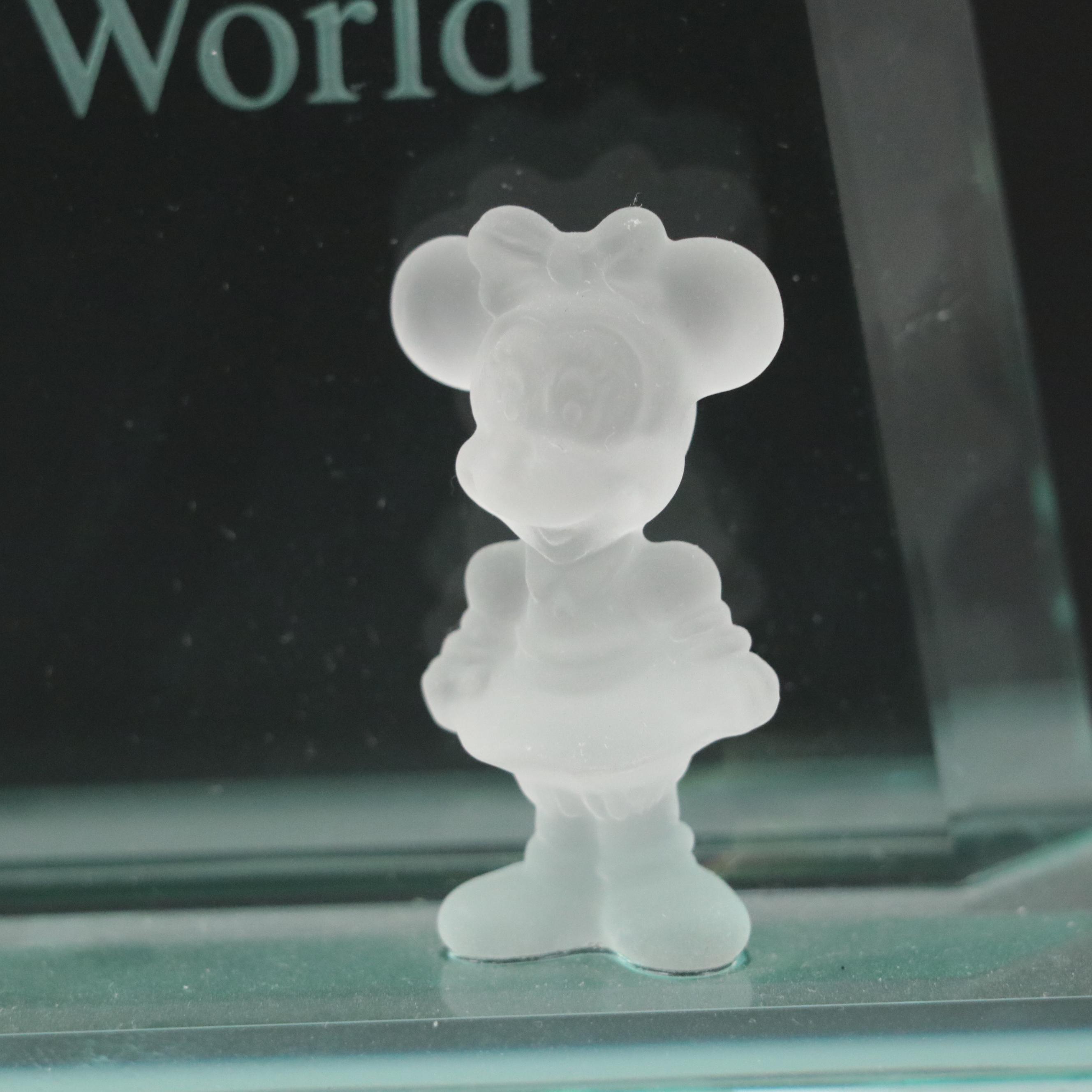 Walt Disney World 25th Anniversary Desk Clock