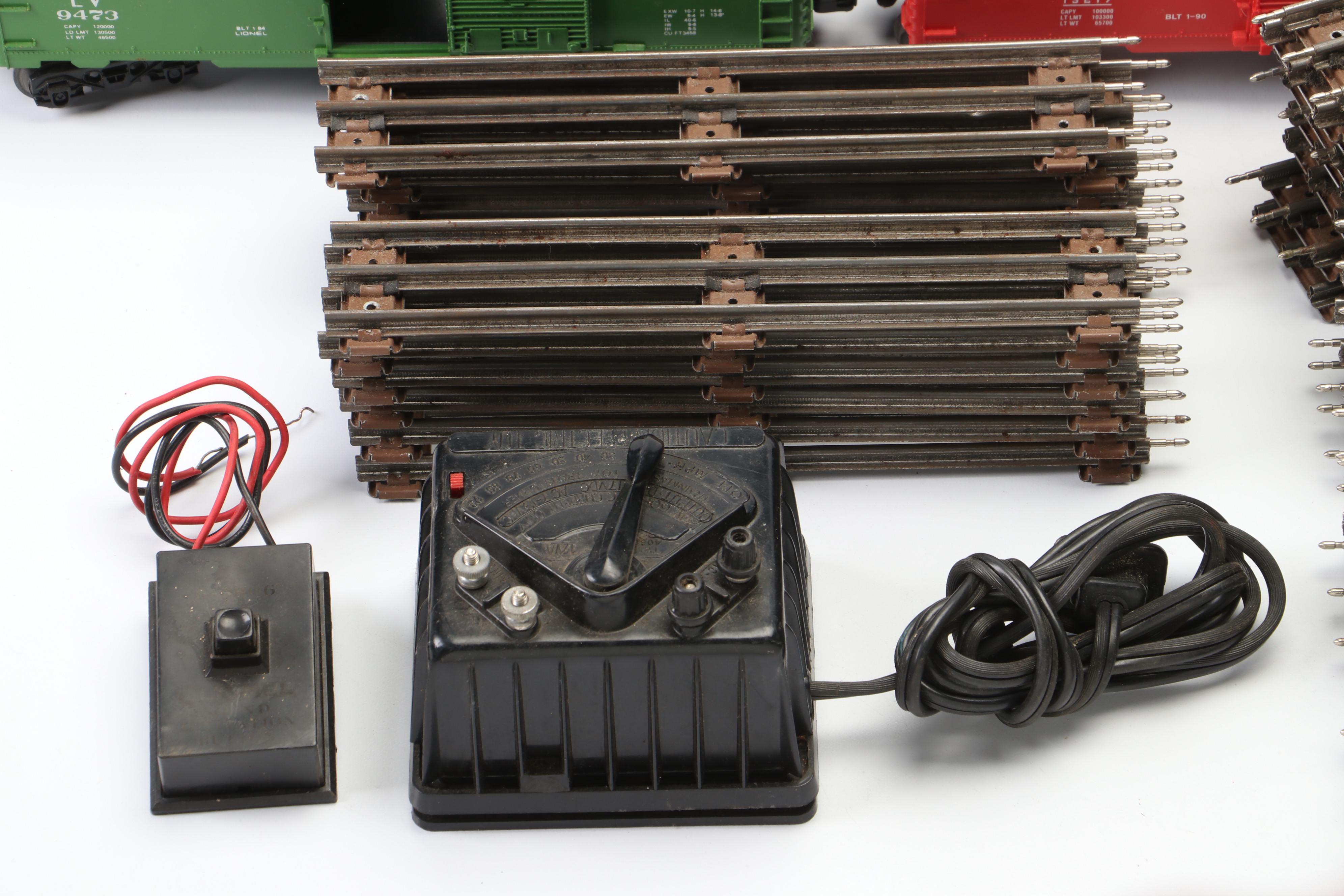 Lionel Plastic and Metal Toy Train O Gauge Cars and Tracks