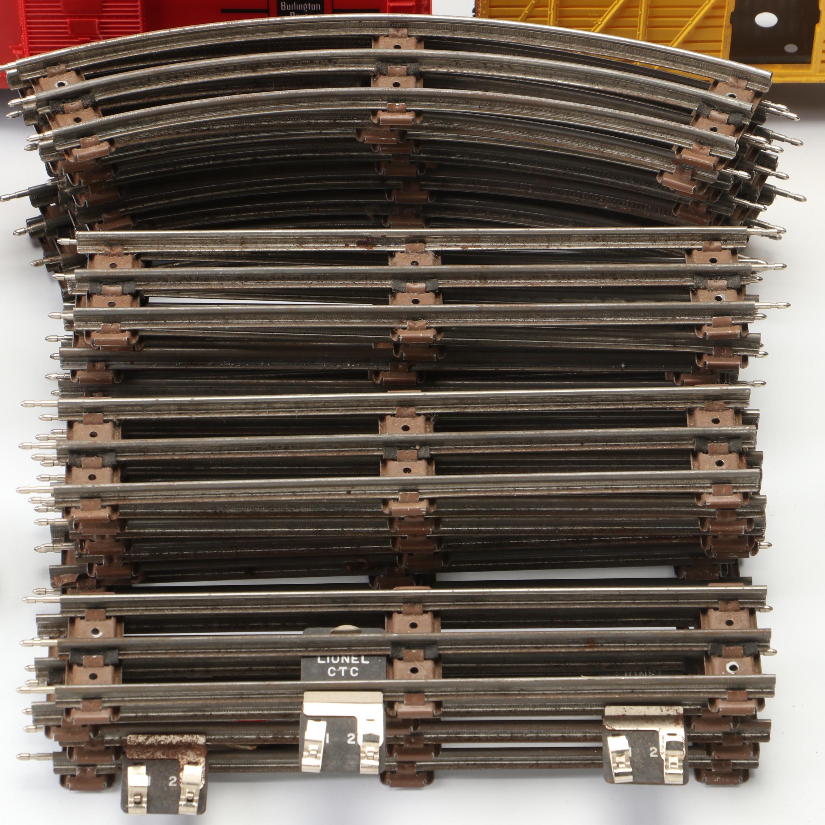 Lionel Plastic and Metal Toy Train O Gauge Cars and Tracks