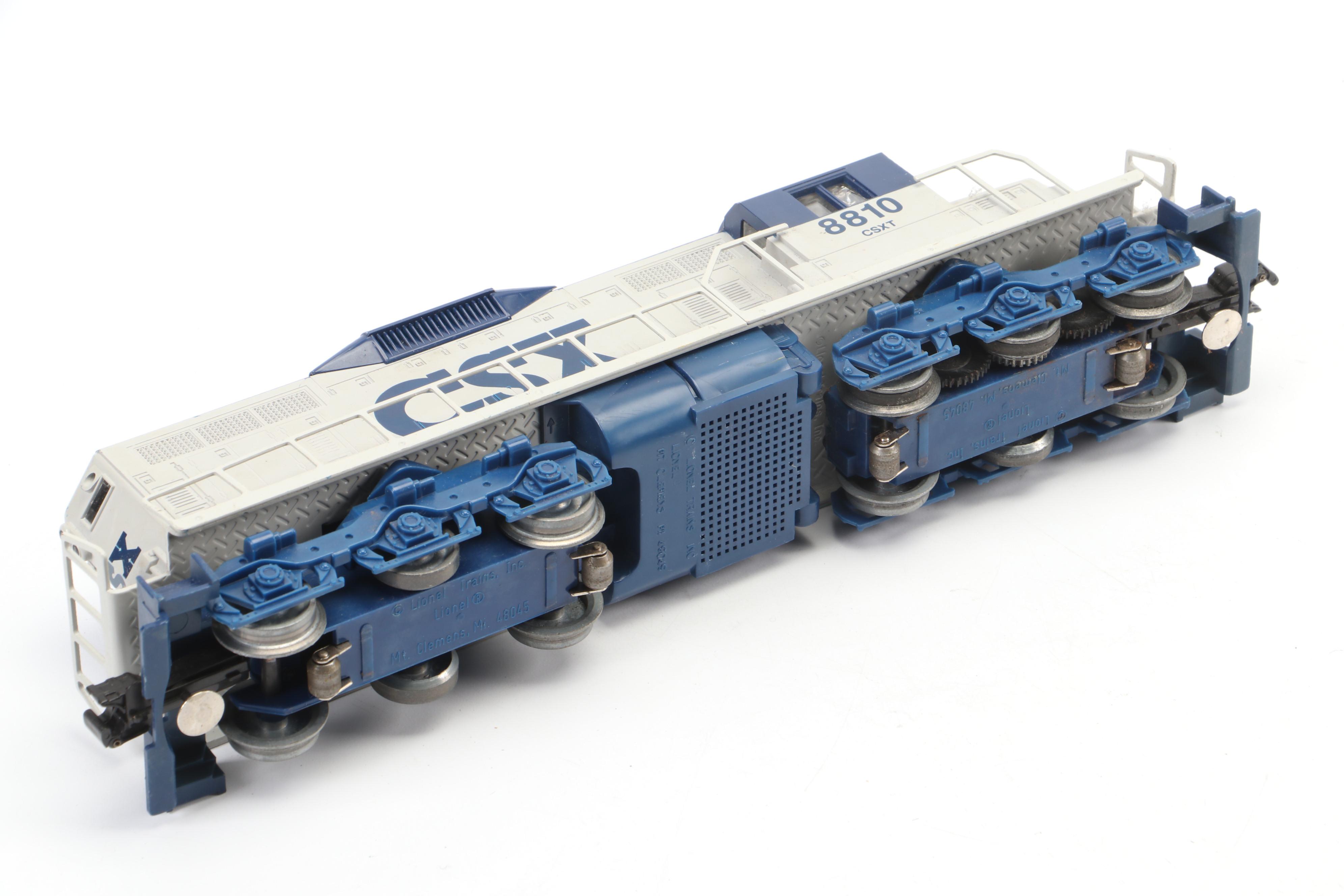 Lionel Plastic and Metal Toy Train O Gauge Cars and Tracks