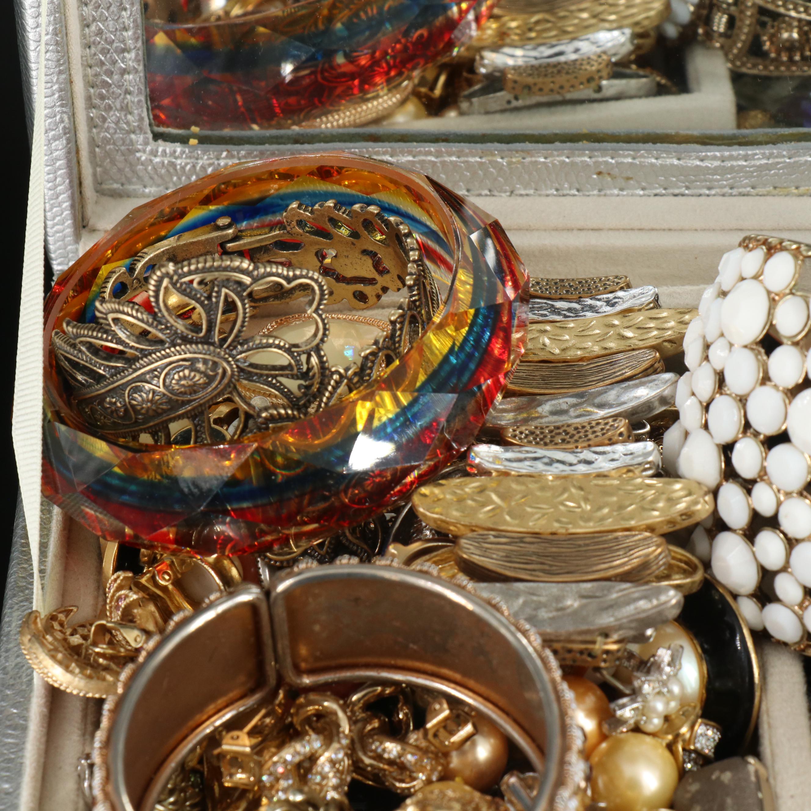 Uncommon Discoveries: Jewelry Collection