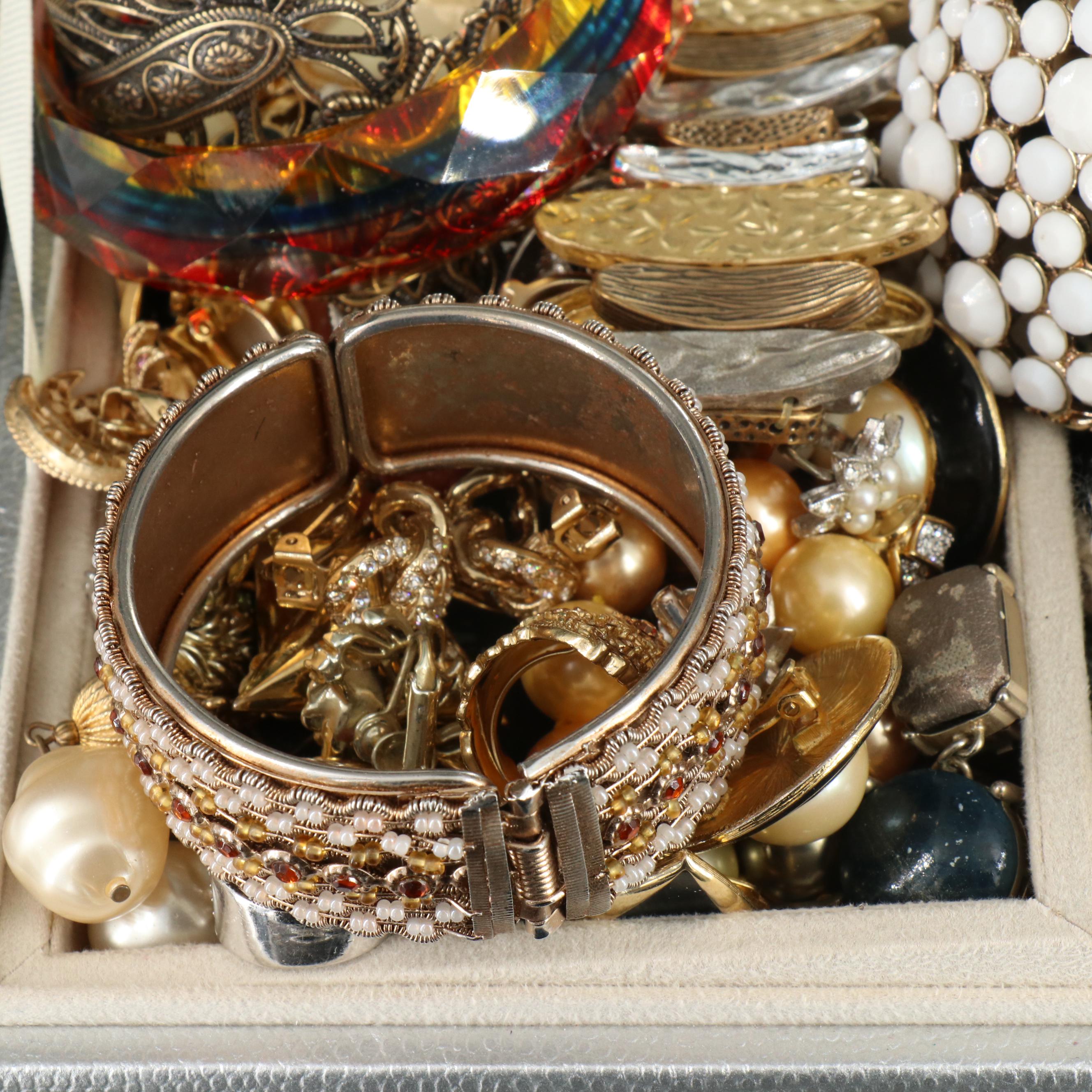 Uncommon Discoveries: Jewelry Collection