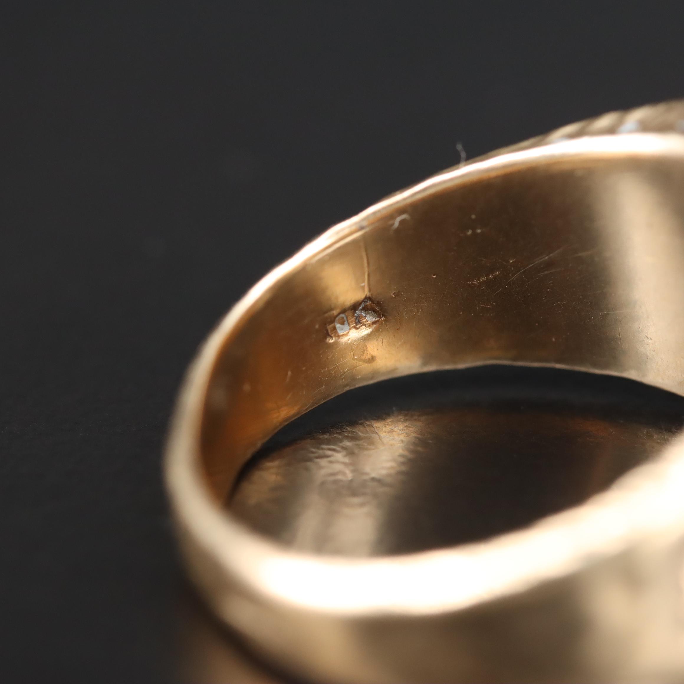 Vintage 10K Masonic Ruby Ring