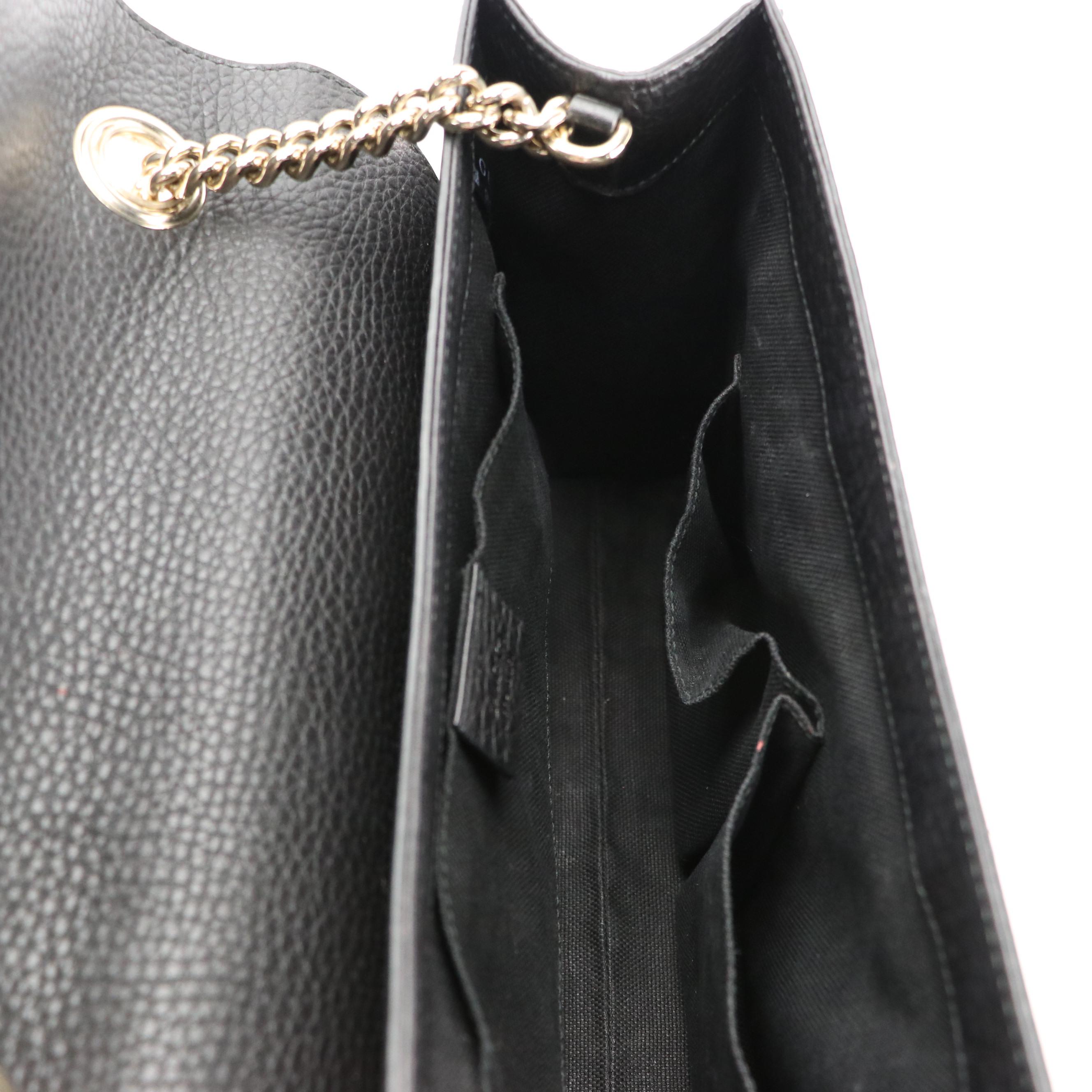 Gucci Emily Medium Chain Flap Shoulder Bag in Black Grained Leather