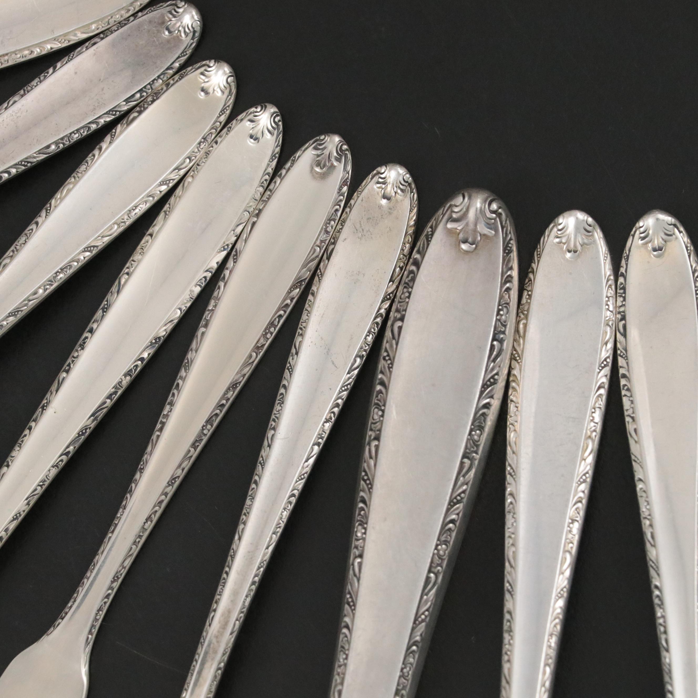 Alvin "Southern Charm" Sterling Silver Flatware with Naken Wood Storage Box