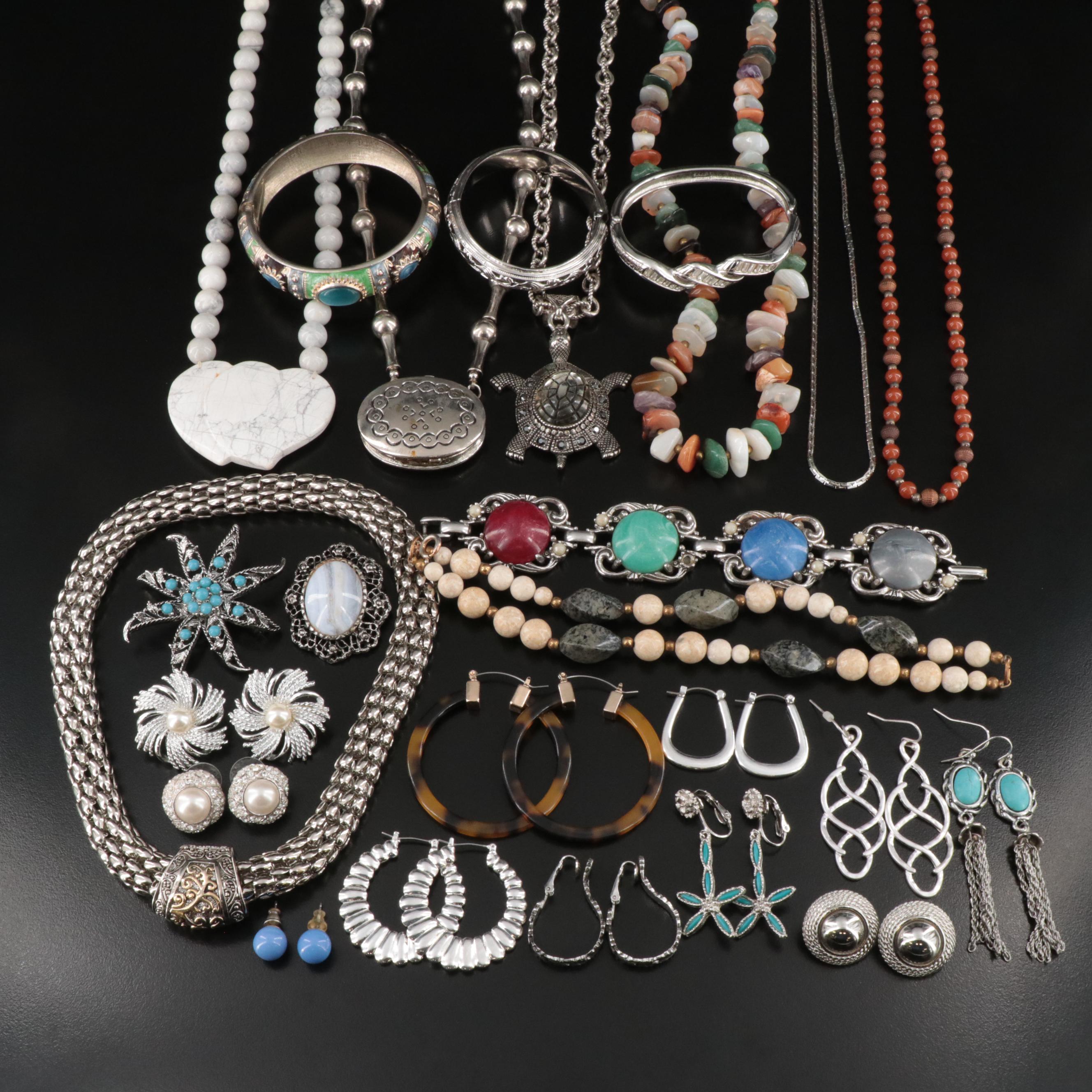 Agate, Amethyst and Aventurine Featured in Jewelry Selection