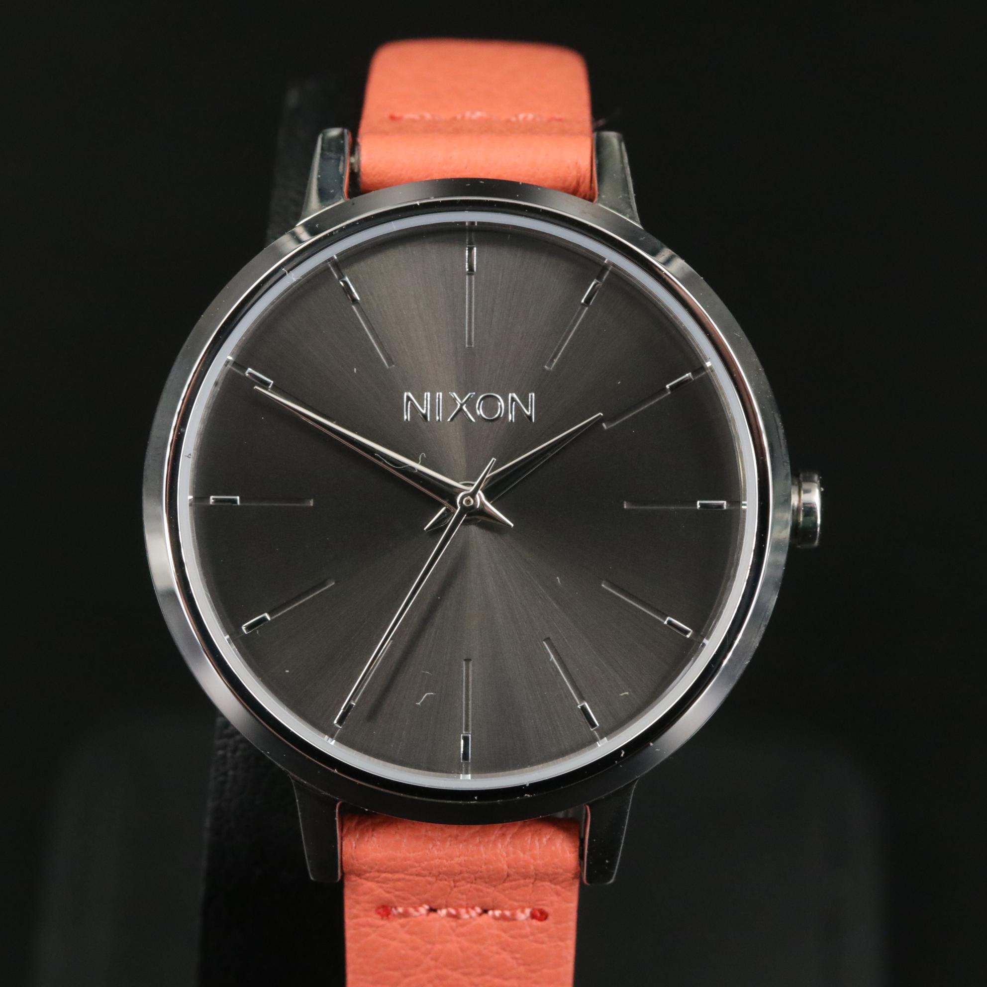 Nixon Medium Kensington 32 mm Stainless Steel Quartz Watch