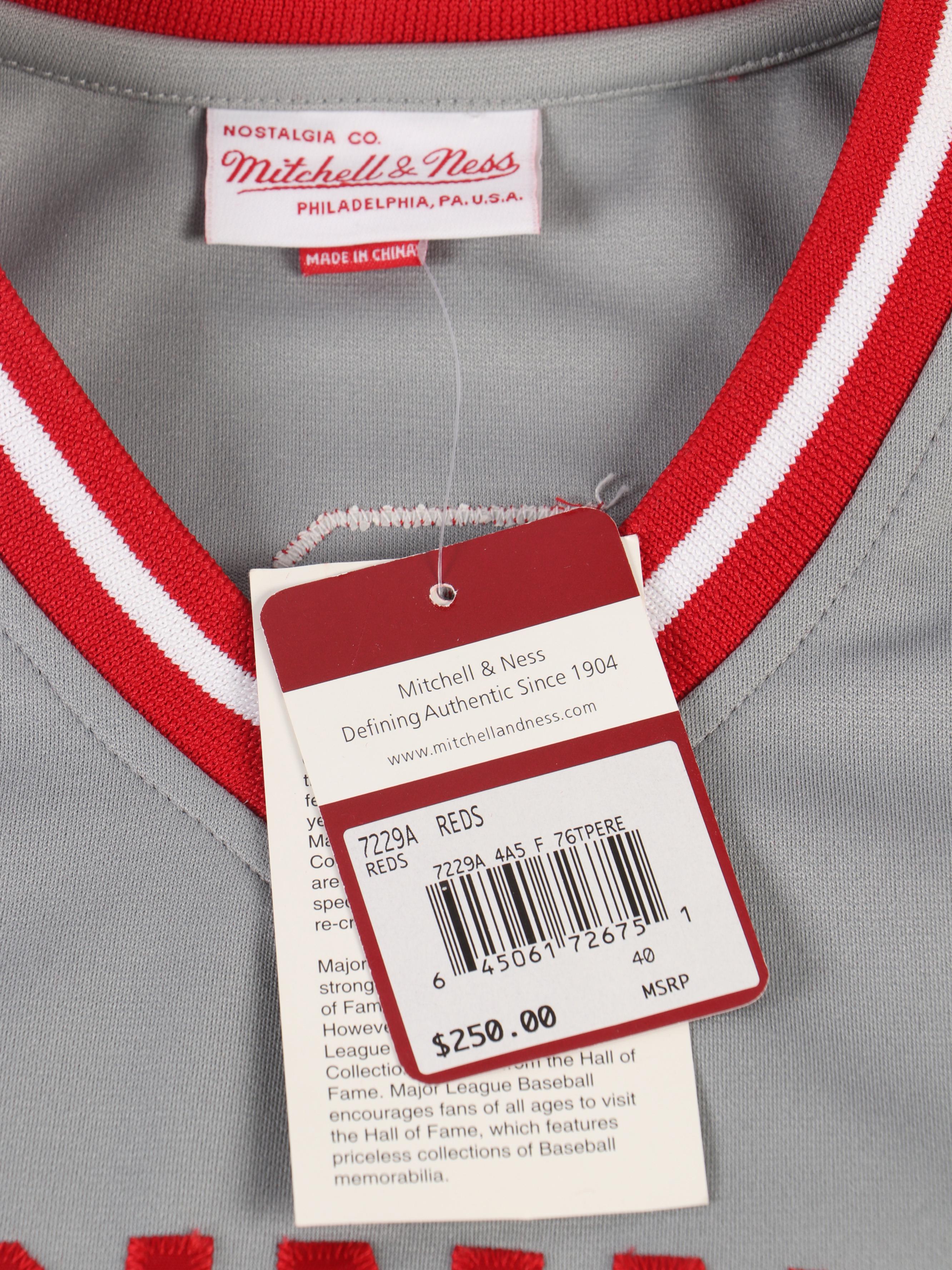 Tony Pérez Signed Cincinnati Reds Jersey with Sparky Anderson Signed Print