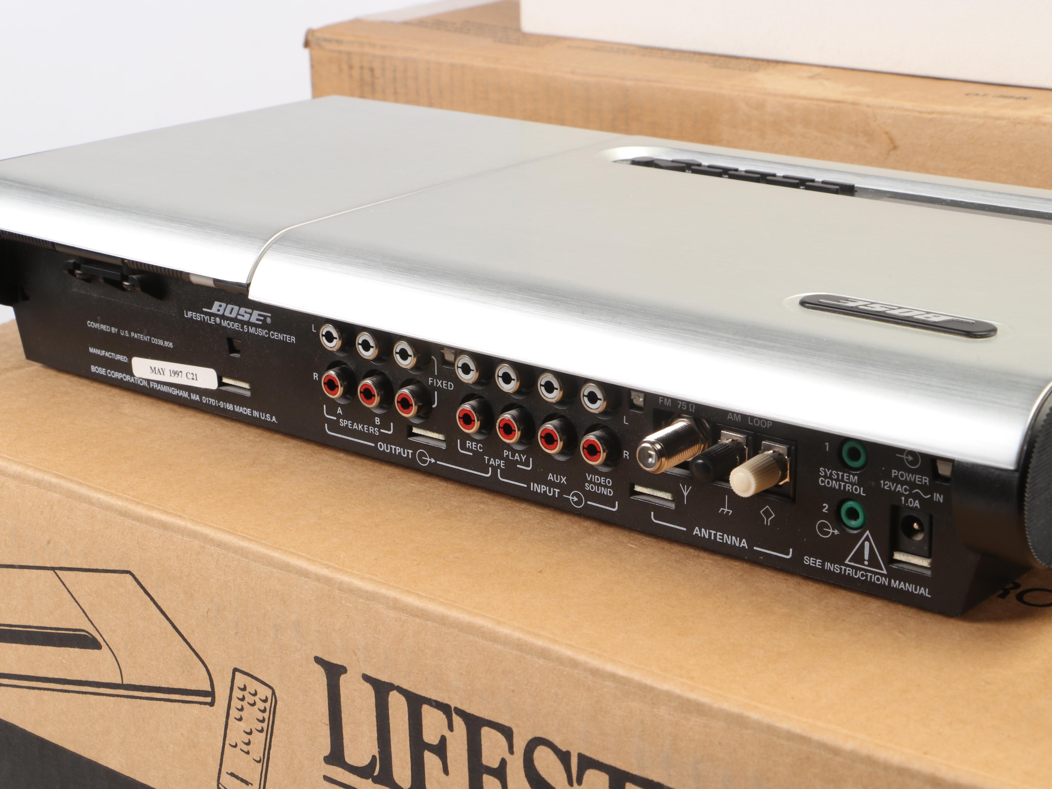 Bose Powered Acoustimass 3 Series II Speaker System with Lifestyle Music Center