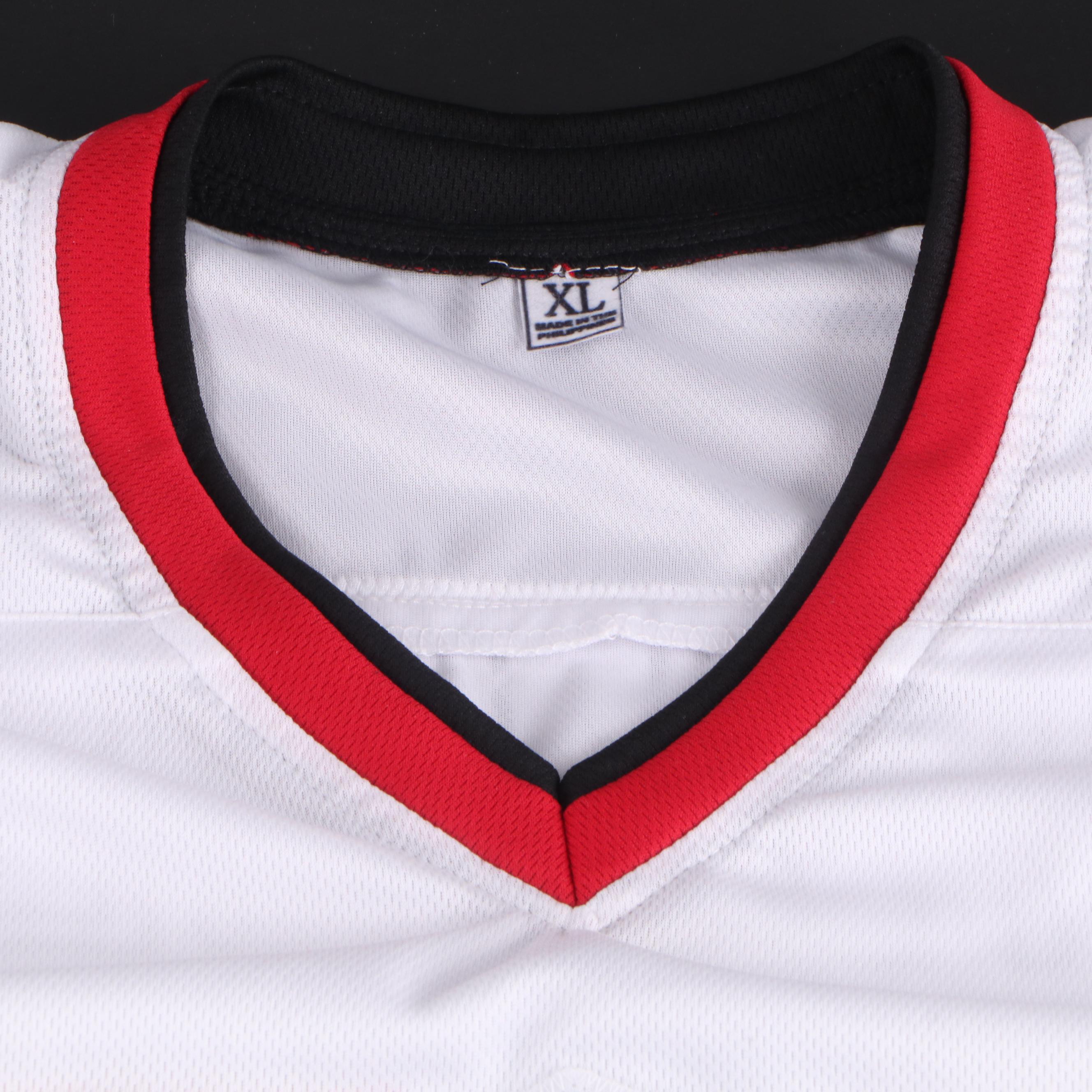 Chevy Chase Signed "Christmas Vacation" Clark Griswold Hockey Jersey