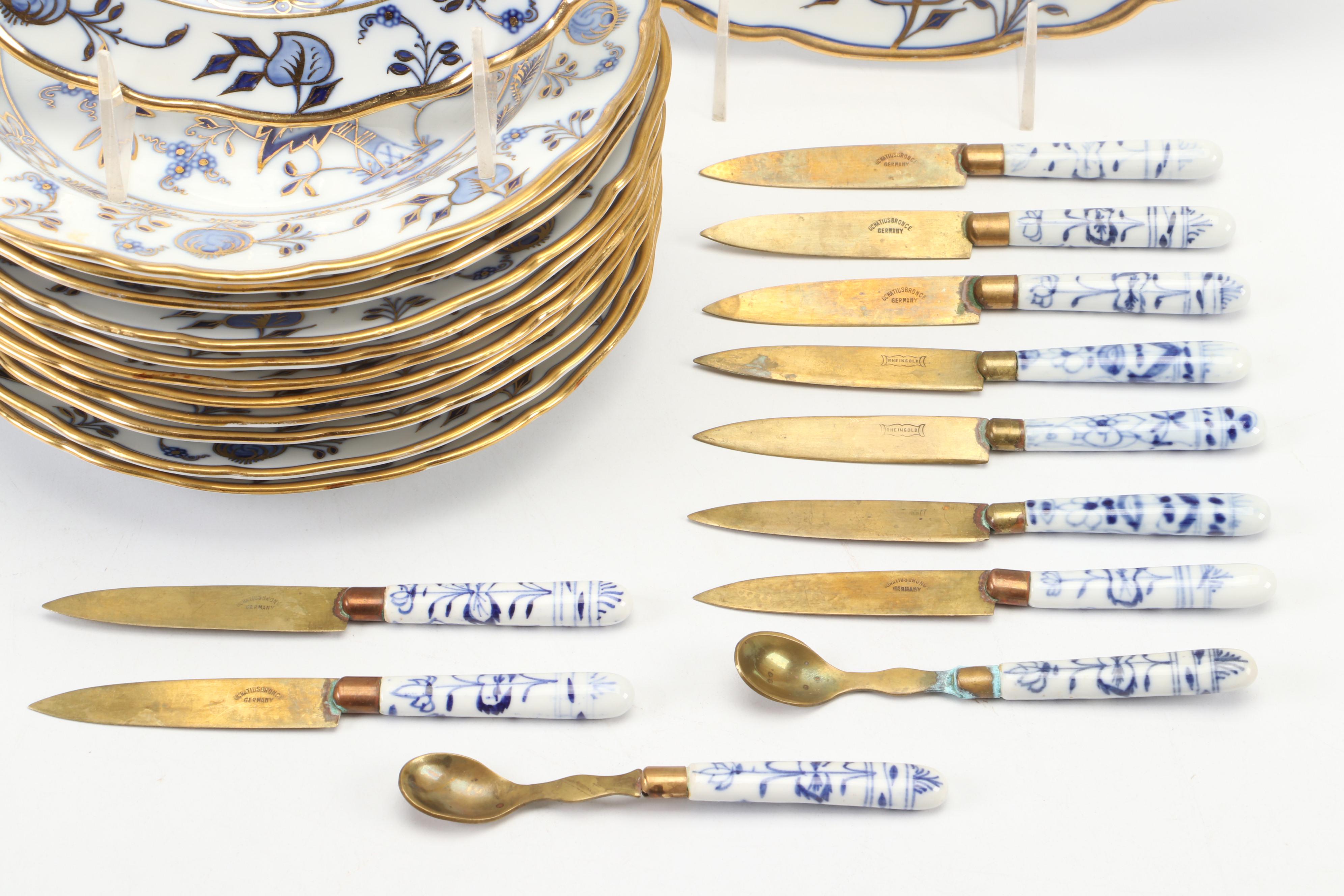 Meissen "Blue Onion" Gilt Porcelain Serving Platter and Place Setting Pieces